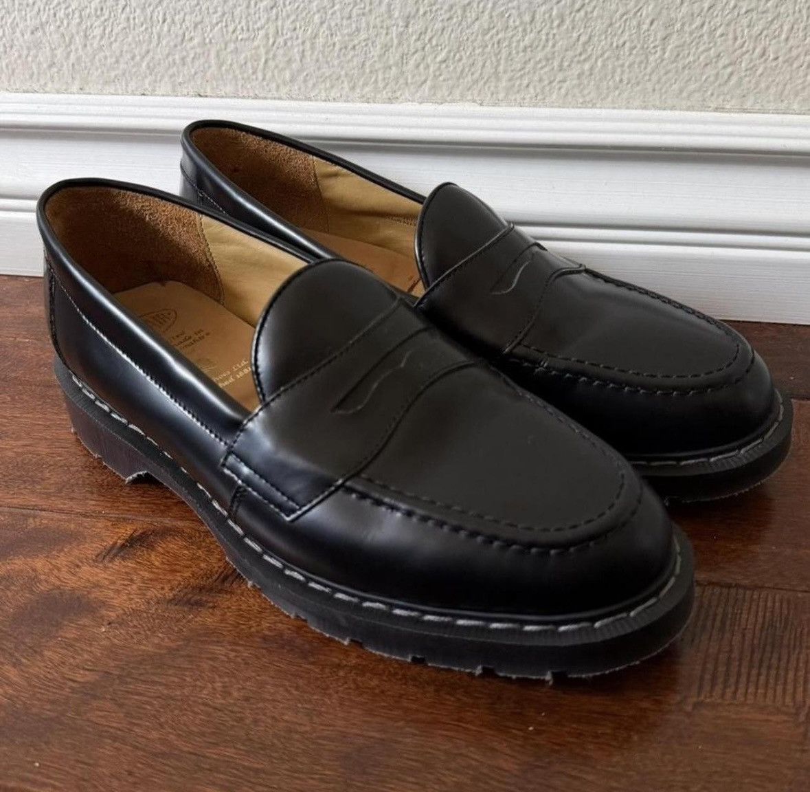 Solovair Solovair Black Hi Shine Penny Loafer Size US 10 / EU 43 - 2 Thumbnail