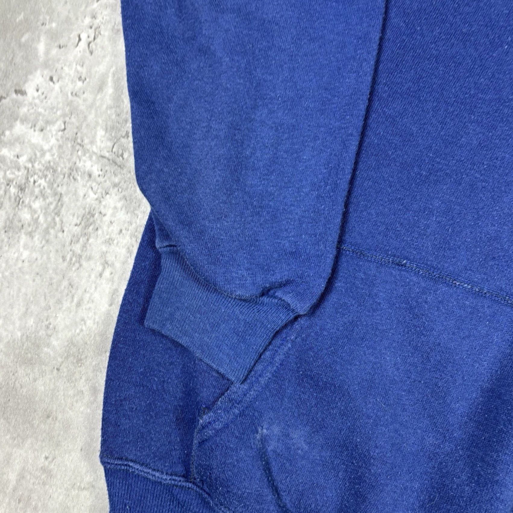 Vintage VINTAGE Navy Blue Blank Pullover Hoodie Raglin Mens M size Hoodie Size US M / EU 48-50 / 2 - 6 Thumbnail