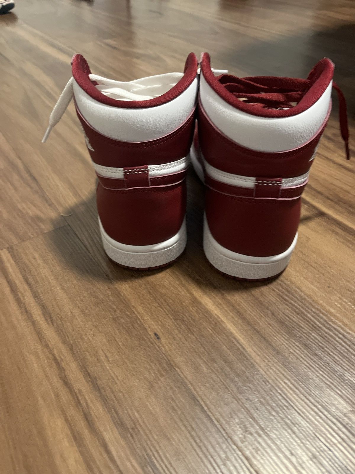Nike Nike air Jordan 1 retro high og ‘artisanal red Size US 7 / EU 40 - 4 Thumbnail