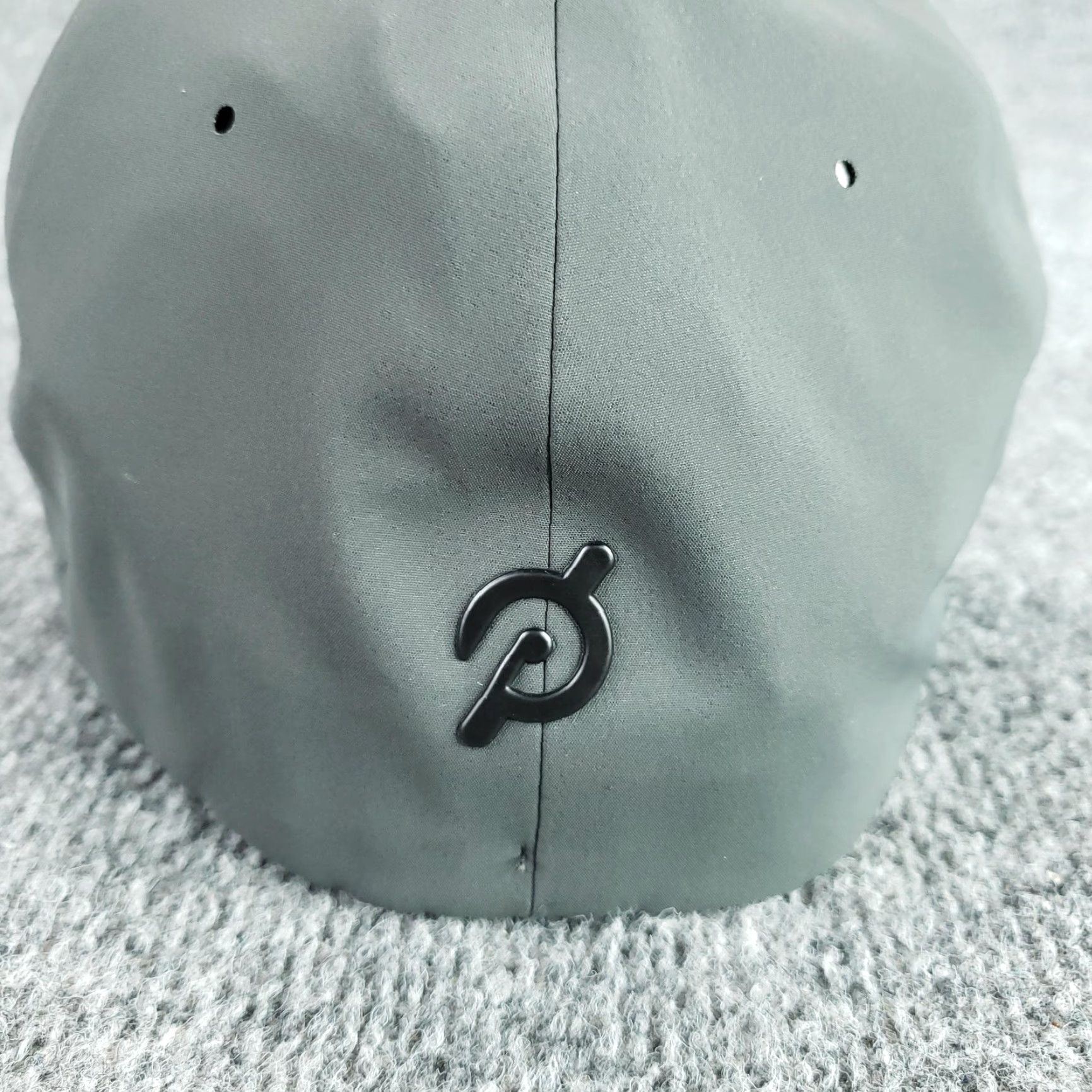 Vintage Peloton Hat Cap Fitted Mens S/M Gray Flexfit Delta Performance Athletic Cycling Baseball Cap Sports Solid Polyester Spandex Casual Mens Size ONE SIZE - 4 Thumbnail