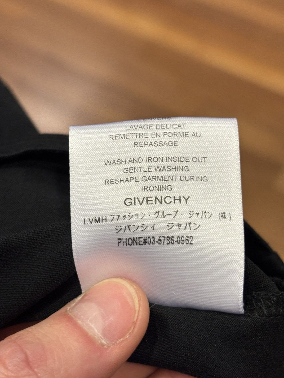 Givenchy Givenchy Floral Tee Size US M / EU 48-50 / 2 - 5 Thumbnail
