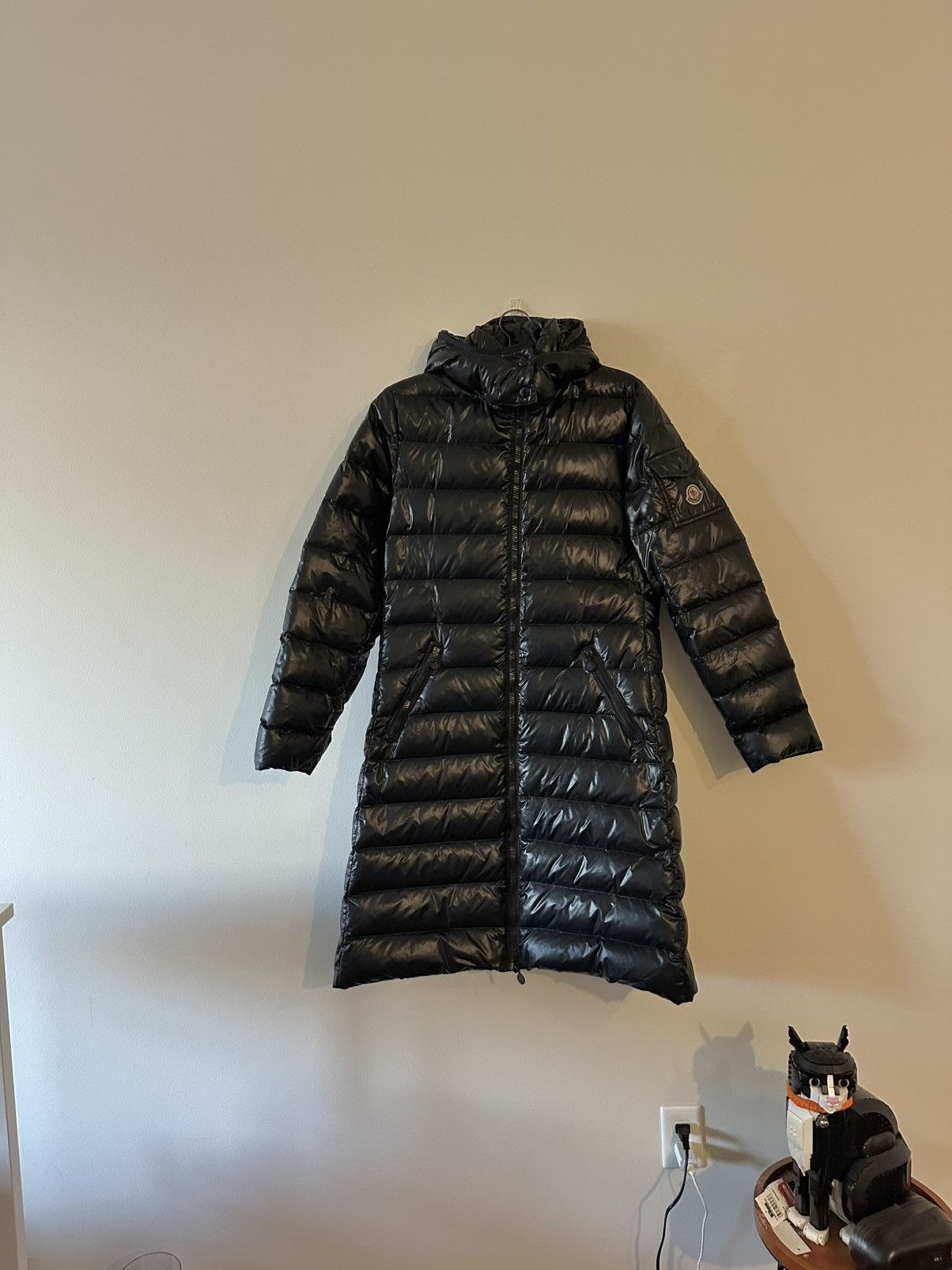 Moncler Moncler Women's Moka Long Puffer Coat Quilted Goose Down Size ONE SIZE - 1 Thumbnail