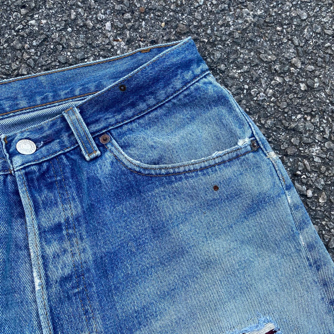 Levi's Vintage 80s Levis 501 Patchwork Denim #kurtcobain Style Size US 32 / EU 48 - 13 Thumbnail