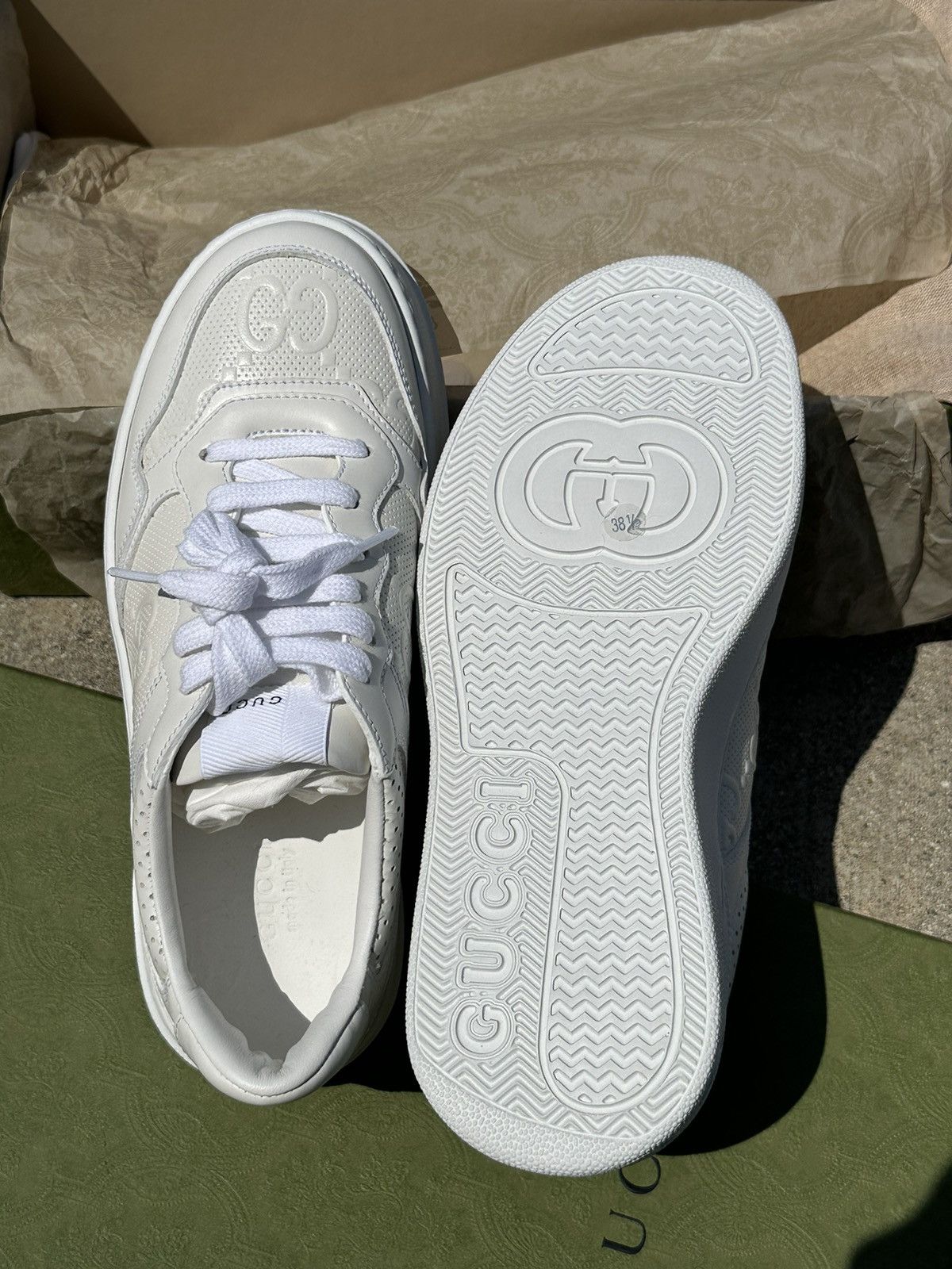 Gucci Gucci GG Embossed Leather Sneakers Size US 7.5 / IT 37.5 - 4 Thumbnail