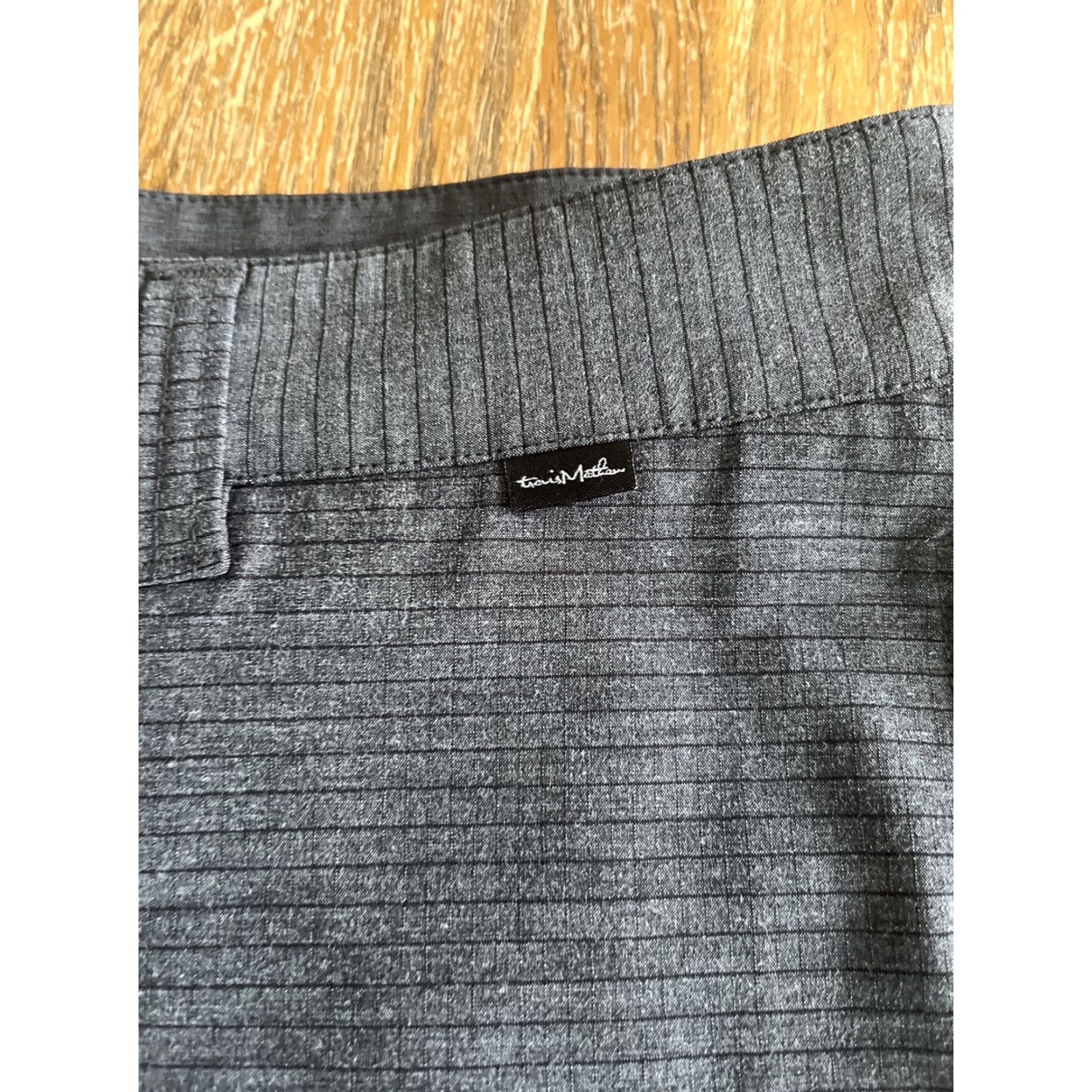 TravisMathew Travis Mathew Mens Golf Shorts 32 gray Performance Chino Regular Men Size US 32 / EU 48 - 2 Thumbnail