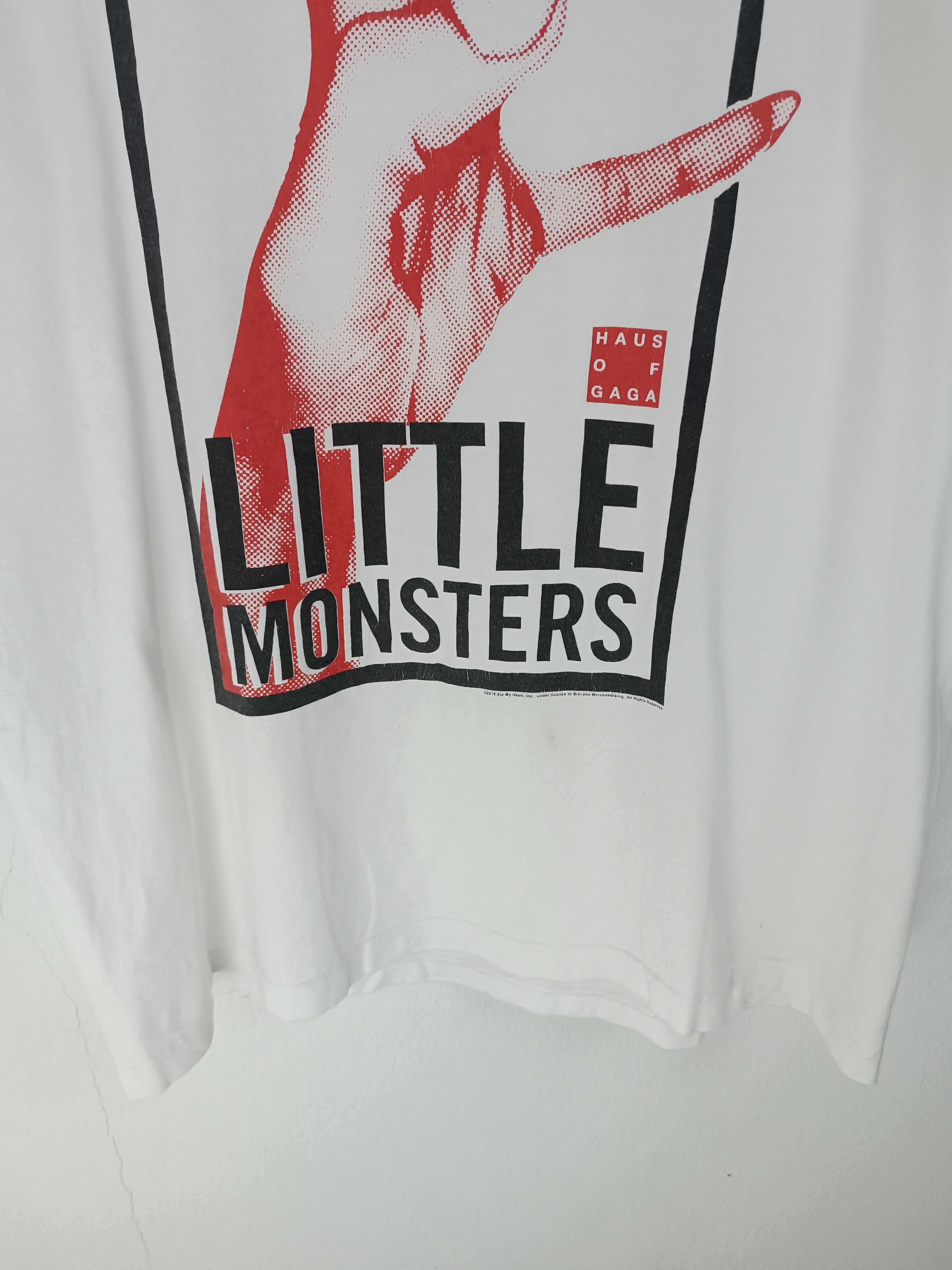 Vintage VINTAGE 2010 LADY GAGA LITTLE MONSTERS VERY RARE TEE Size US L / EU 52-54 / 3 - 6 Thumbnail