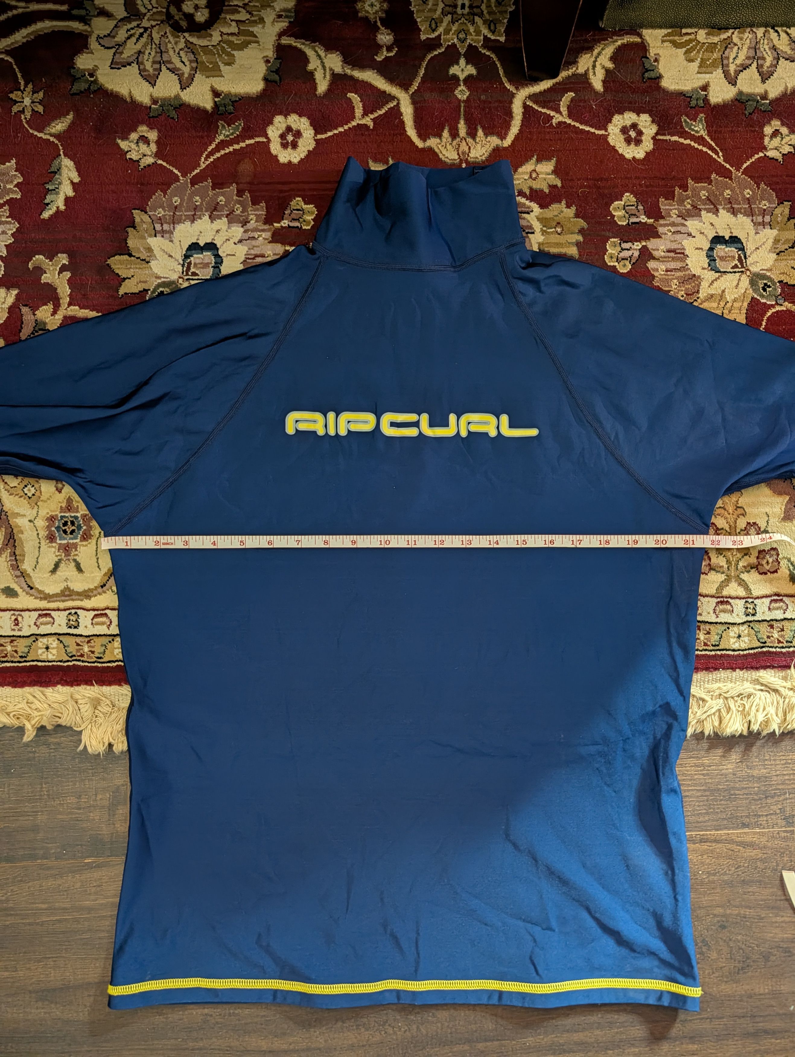Rip Curl Vintage blue logo print high neck rash guard t-shirt Size US XXL / EU 58 / 5 - 12 Thumbnail