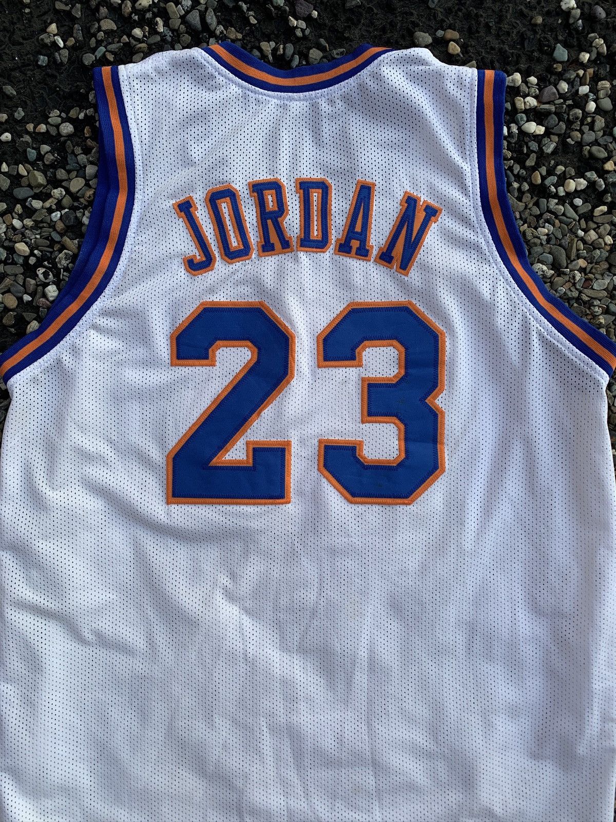 Vintage Vintage y2k Michael Jordan Tune Squad Basketball Jersey Size US XL / EU 56 / 4 - 4 Thumbnail