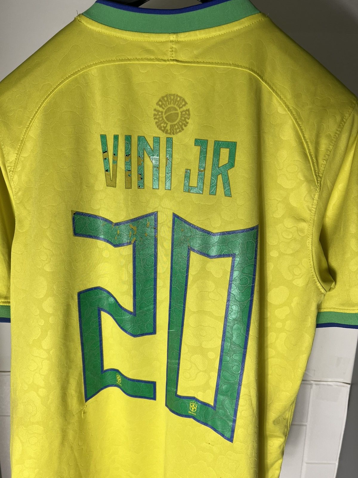 Vintage VERY RARE NIKE BRAZIL SOCCER JERSEY RETRO BLOKECORE Y2K 90s Size US M / EU 48-50 / 2 - 12 Thumbnail