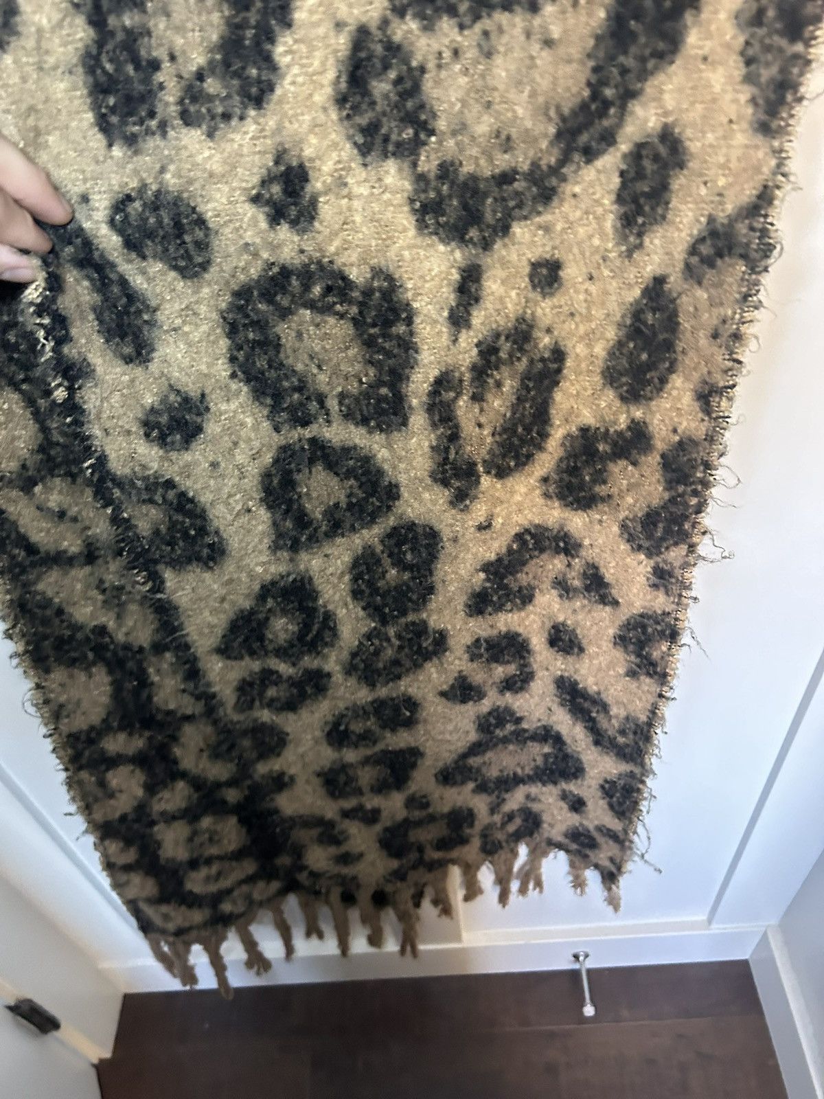 Vintage Vintage “a new day” soft fuzzy leopard print scarf Size ONE SIZE - 5 Thumbnail