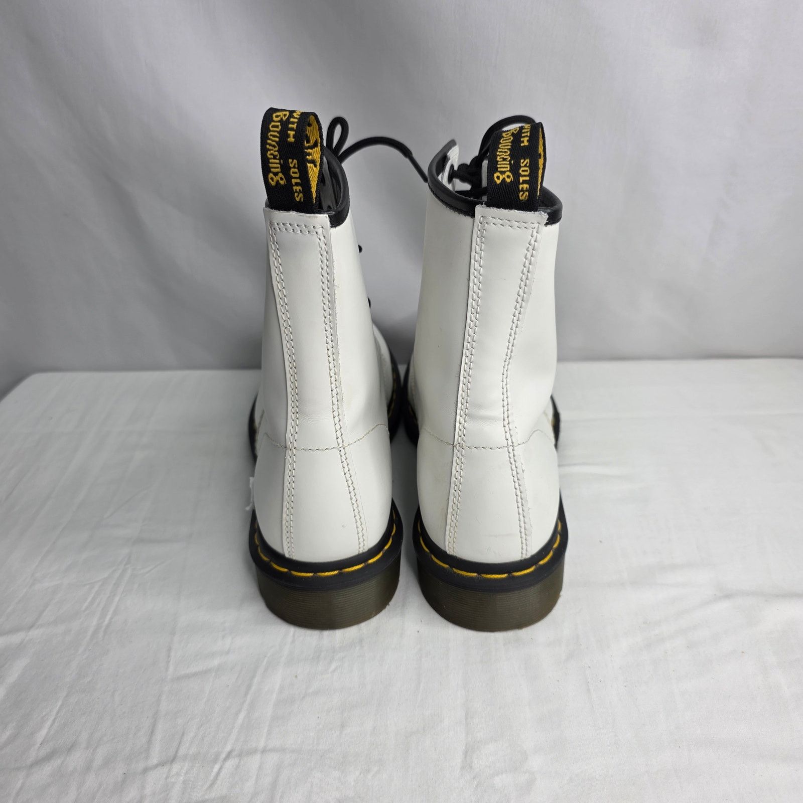Dr. Martens Dr Martens Women's White Smooth Leather Combat Lace Up Boots Size US 9 / IT 39 - 6 Thumbnail