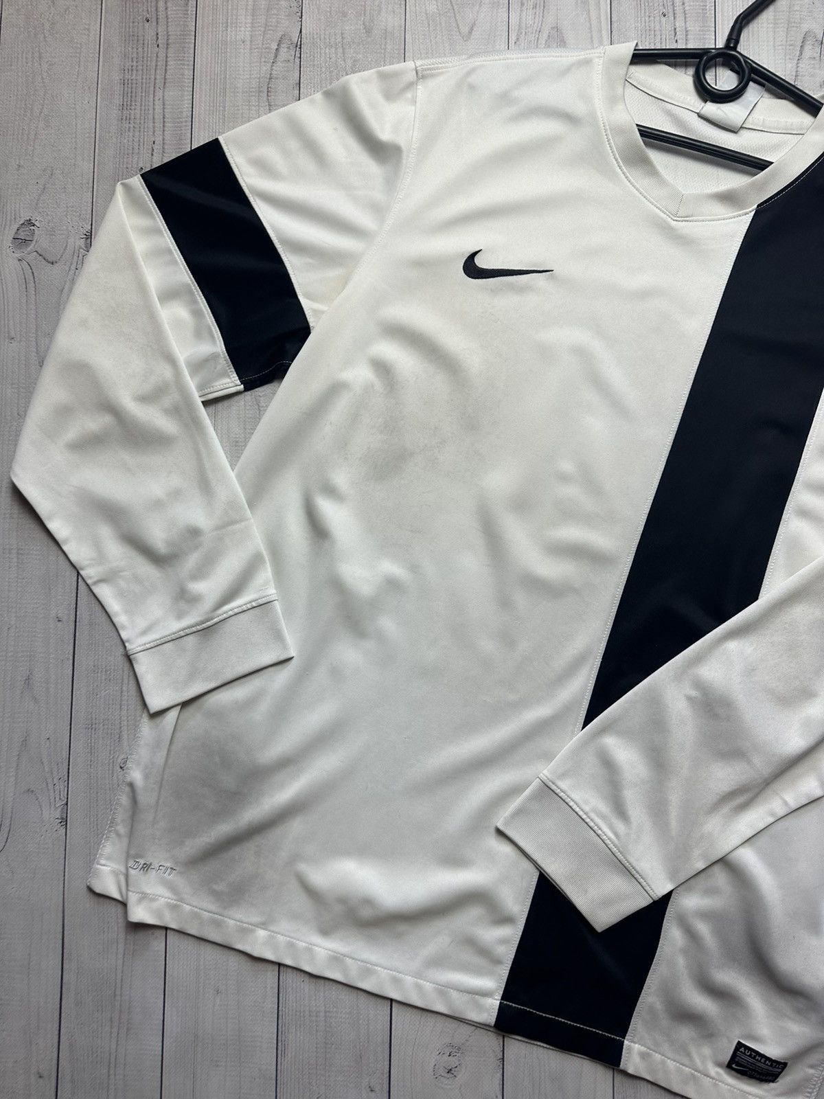 Nike × Vintage Vintage Nike soccer jersey size XL distressed Size US XL / EU 56 / 4 - 2 Thumbnail