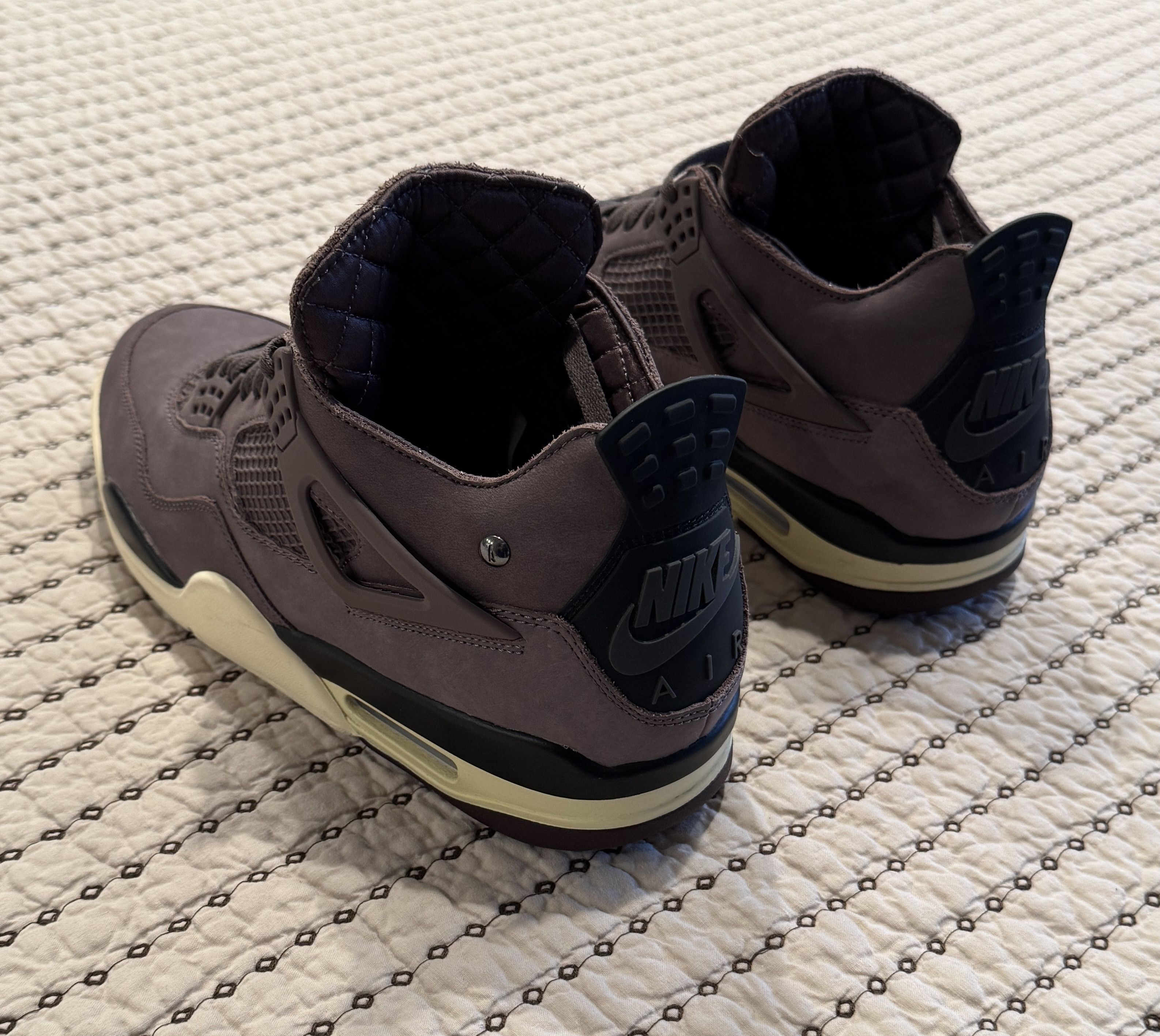 A Ma Maniere × Jordan Brand JORDAN X A MA MANIERE JORDAN 4 VIOLET ORE SIZE 11 Size US 11 / EU 44 - 6 Thumbnail