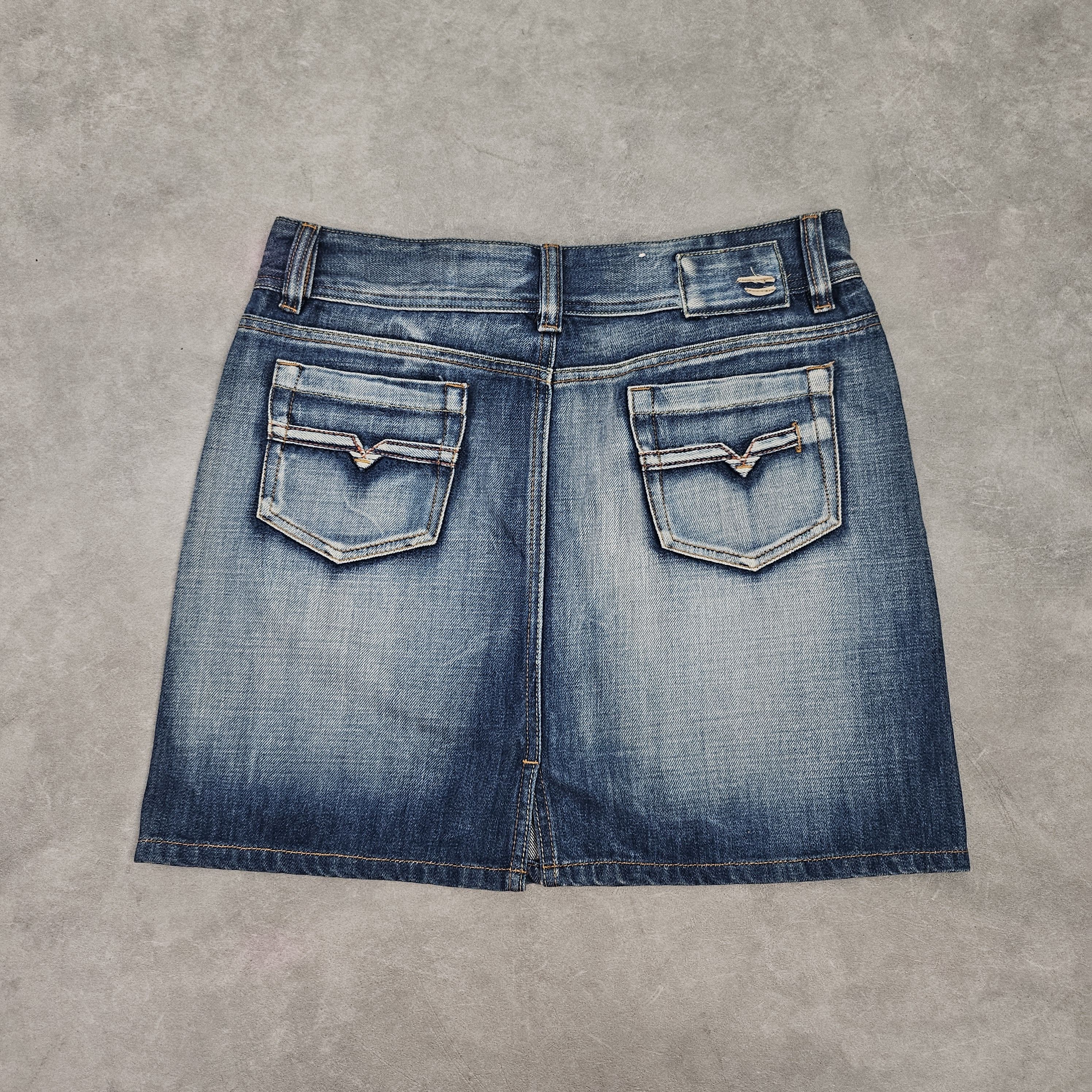 Diesel Diesel wonder woman mini skirt Size 30" / US 8 / IT 44 - 1 Thumbnail