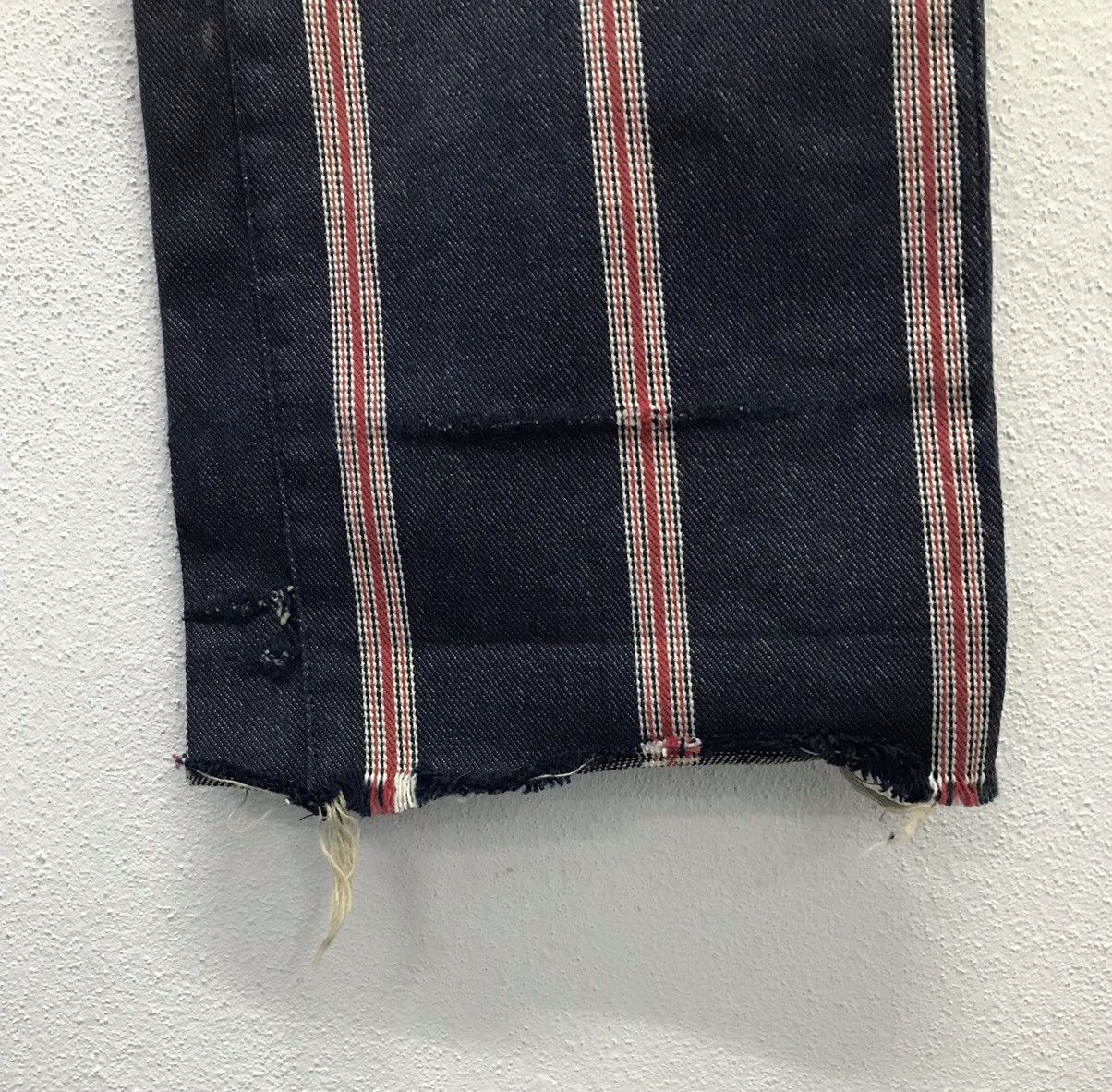 R.Newbold Vintage R.Newbold A DIVISION Of Paul Smith Limited Pants Size US 31 - 9 Thumbnail