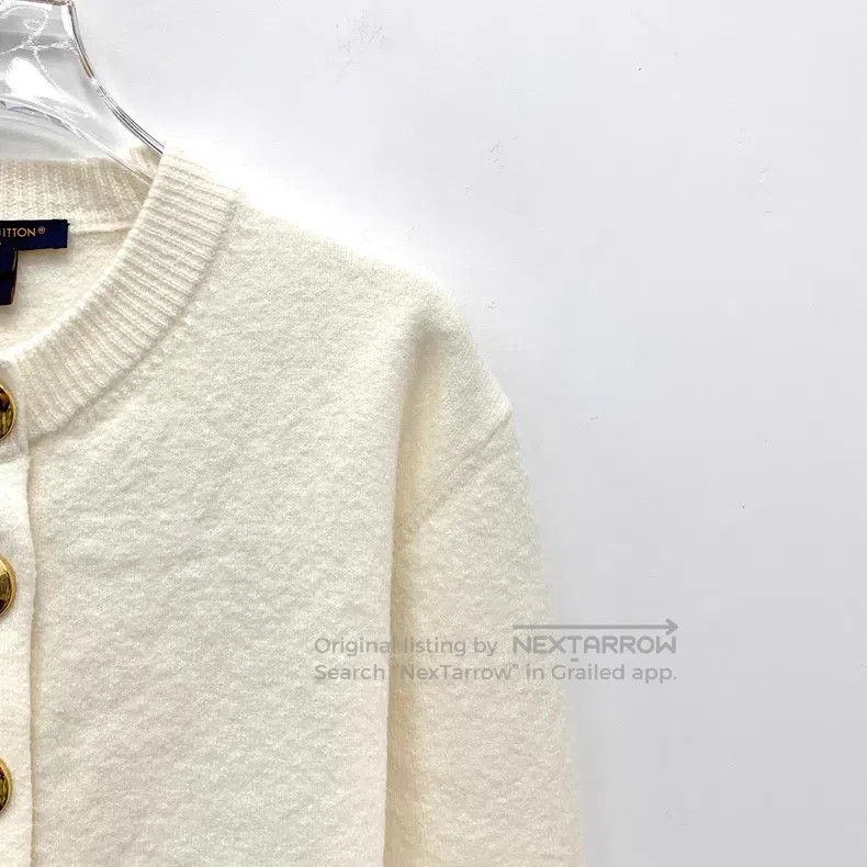 Louis Vuitton Louis Vuitton 23 crew-neck, single-breasted, long-sleeved, Size XS / US 0-2 / IT 36-38 - 3 Thumbnail