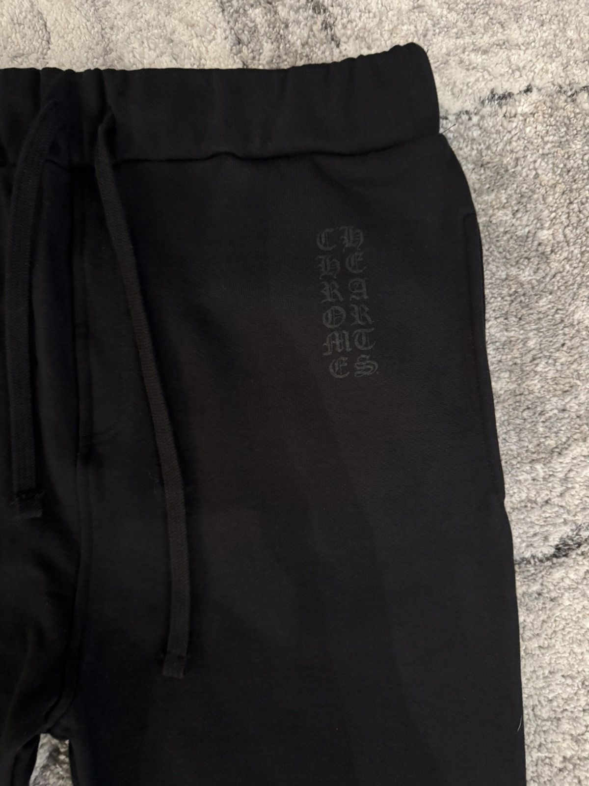Chrome Hearts MIAMI EXCLUSIVE CEMETERY BLACK CROSS ART BASEL CH Size US 34 / EU 50 - 3 Thumbnail