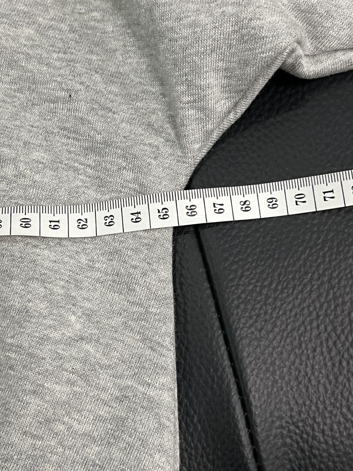 Yeezy Yeezy SZNX ShangHai CHINA Zip Hoodie Size US M / EU 48-50 / 2 - 19 Thumbnail