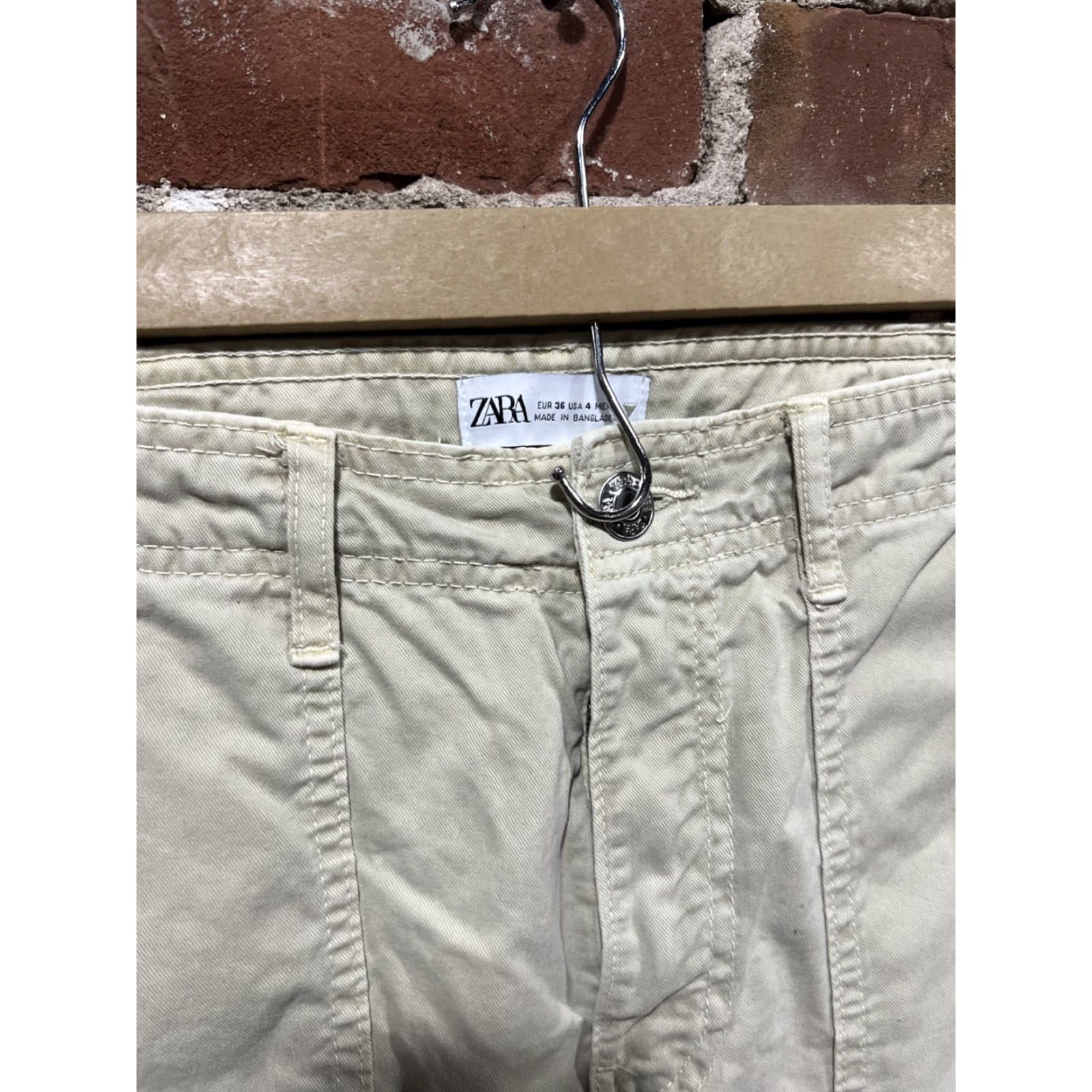 Zara Zara Women's Cargo Pants Beige Khaki Size 4 Size 27" / US 4 / IT 40 - 2 Thumbnail