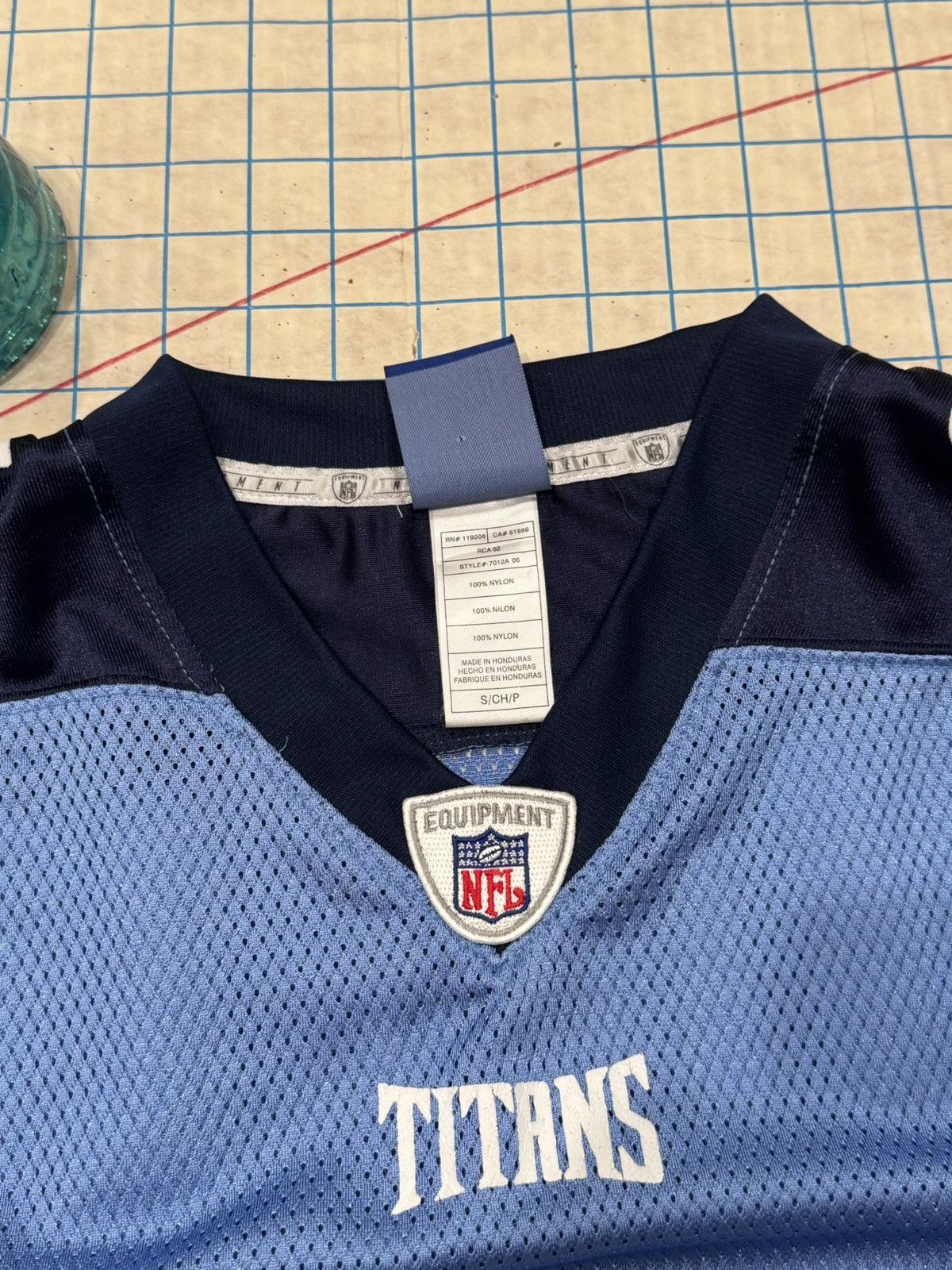 Reebok Reebok NFL Tennessee Titans Football Jerseys Mens Size Small Size US S / EU 44-46 / 1 - 6 Thumbnail