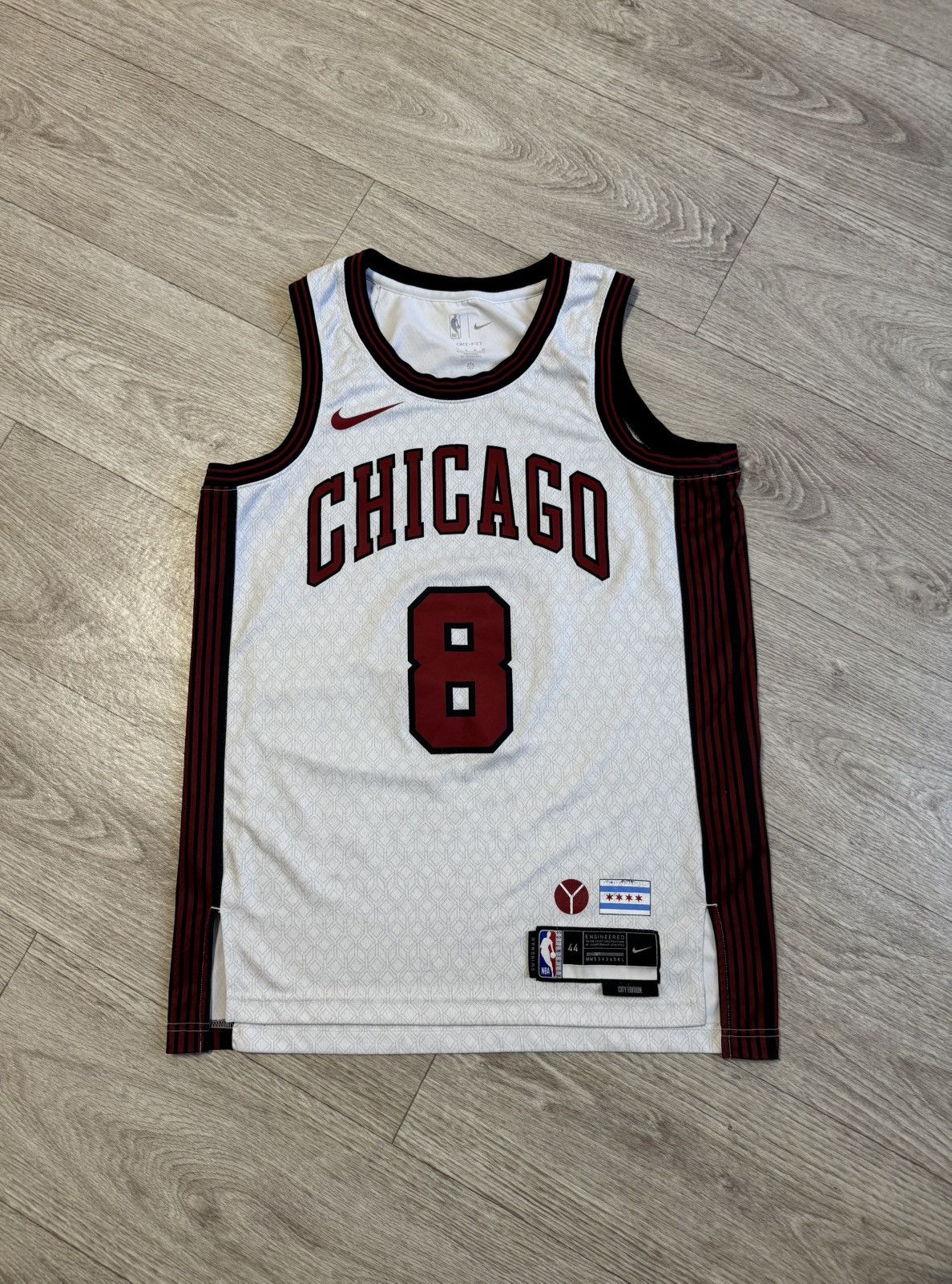 Nike 🔷Authentic Nike NBA Chicago Bulls City Edition LaVine Jersey Size US M / EU 48-50 / 2 - 1 Thumbnail