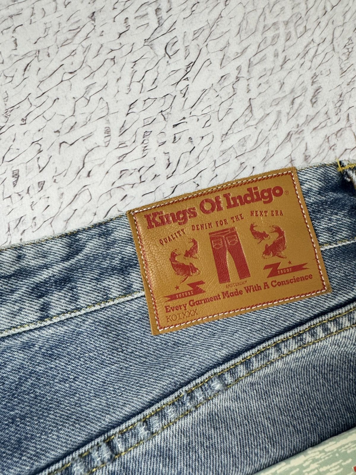 Kings Of Indigo Kings of Indigo KOI Light vintage destroyed high rise jeans Size US 34 / EU 50 - 10 Thumbnail