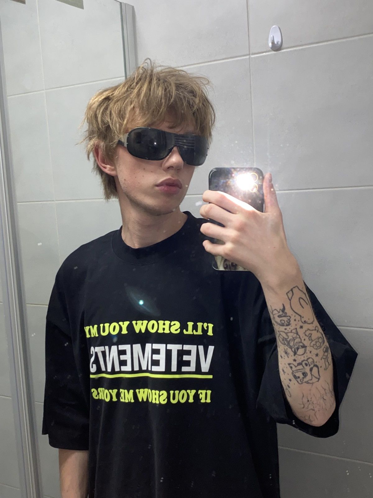 Vetements Vetements Oversized “I’ll Show You My” Graphic Tee Size US M / EU 48-50 / 2 - 2 Thumbnail