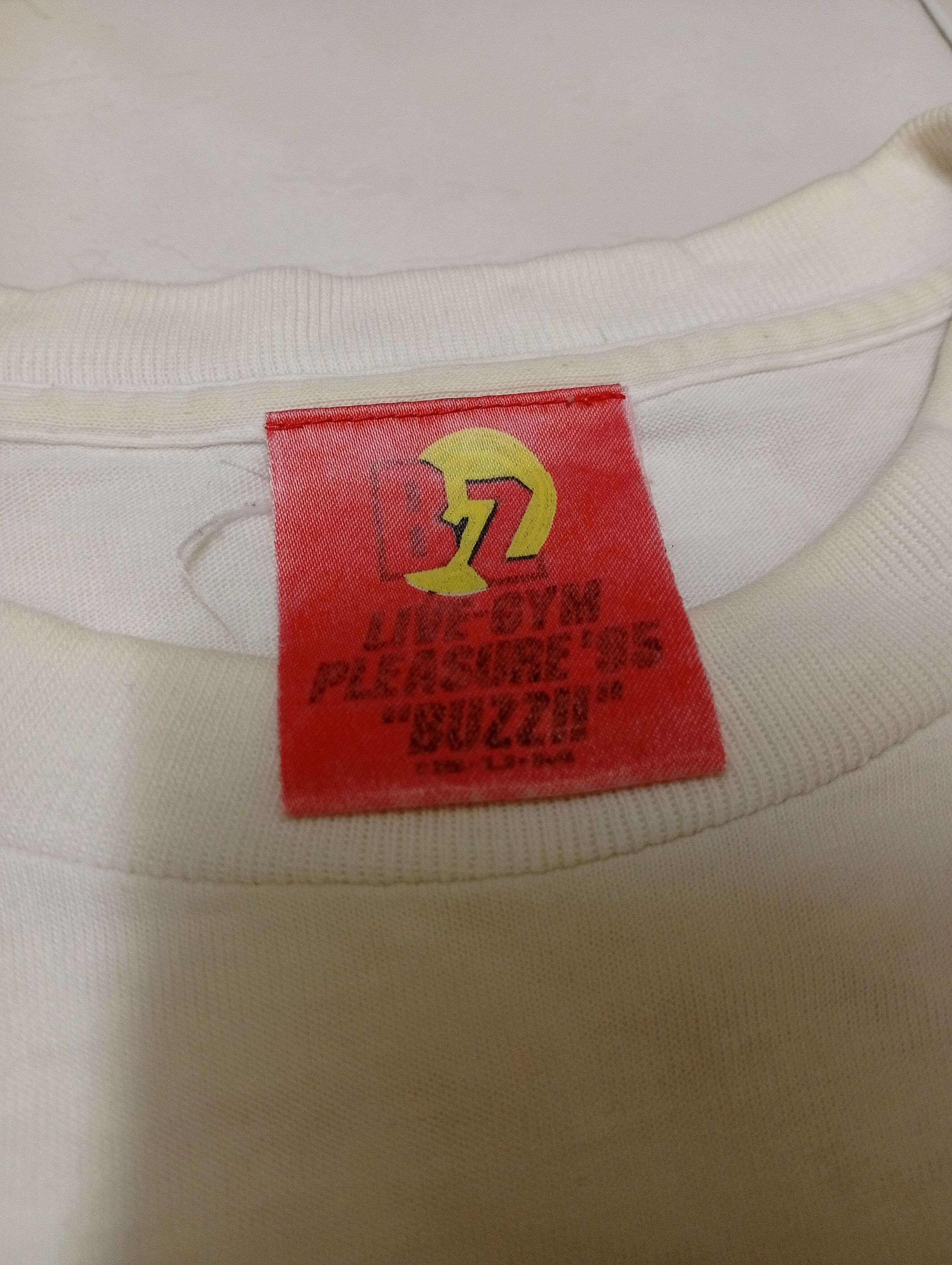 Band Tees Band buzz X gym pleasure 95" tour Size US M / EU 48-50 / 2 - 5 Thumbnail