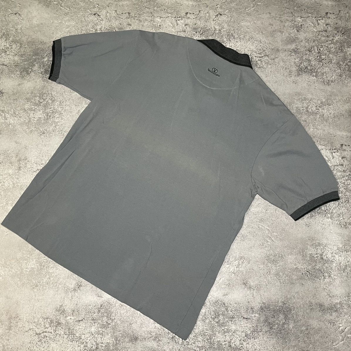 Valentino × Vintage Vintage 90s Valentino Polo t-shirt Mini logo old money 1999 Size US L / EU 52-54 / 3 - 2 Thumbnail