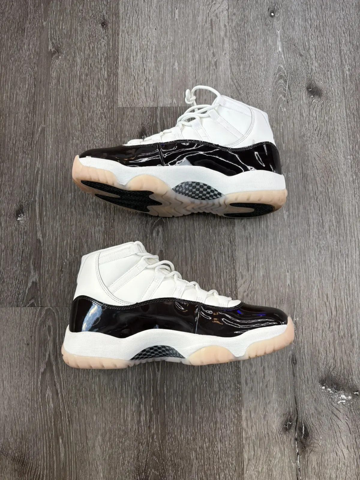 Jordan Brand Air Jordan 11 Retro “Neapolitan” (WMNS) **PRE-OWNED** Size US 10 / EU 43 - 1 Preview
