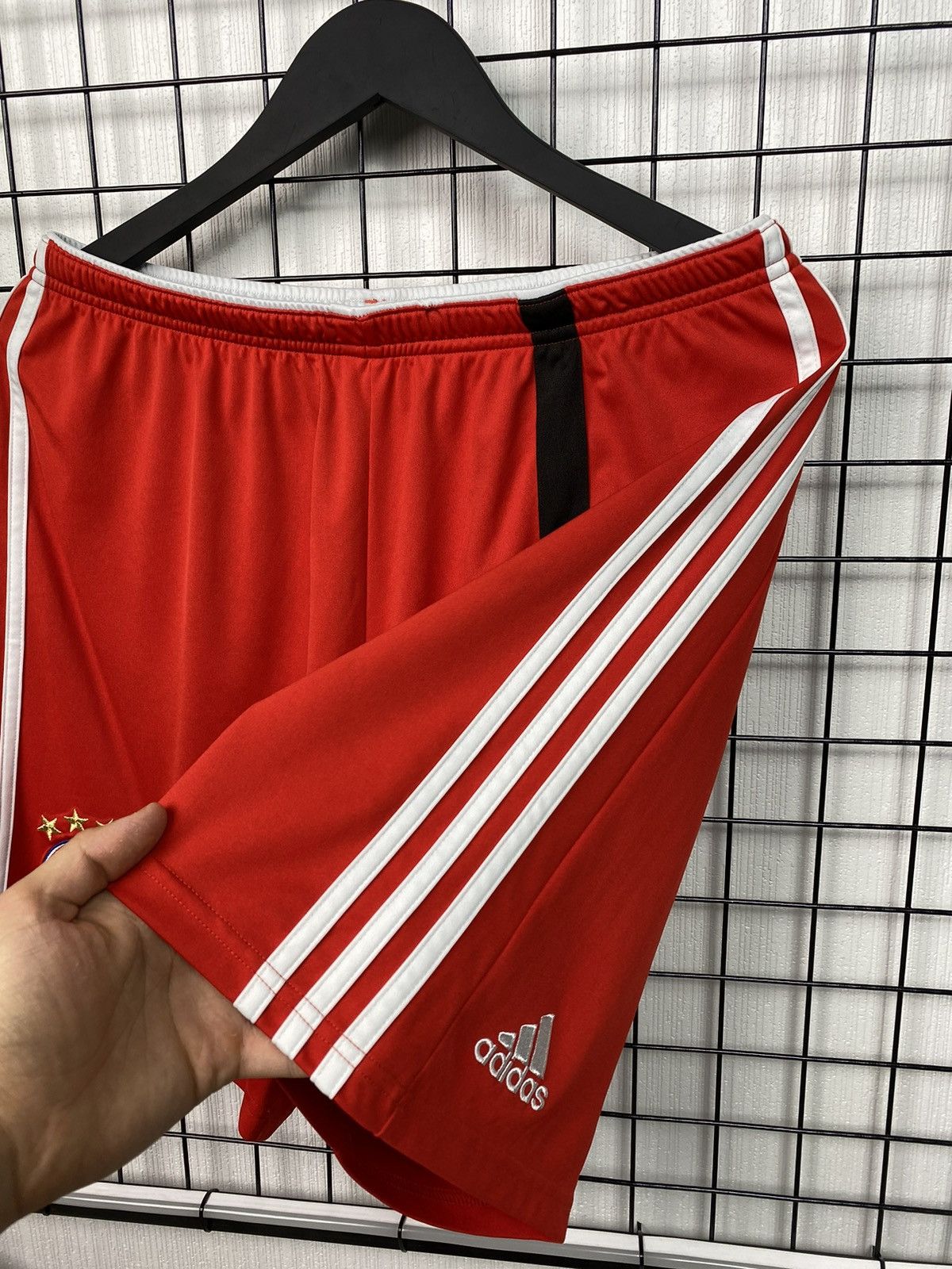 Adidas × Vintage Adidas Bayern Munich 2014-2015 Shorts Soccer Football Red L Size US 34 / EU 50 - 8 Thumbnail