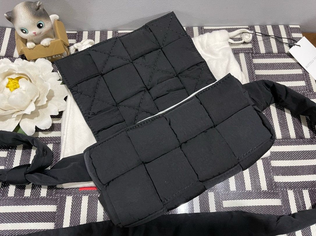 Bottega Veneta Bottega Veneta padded tech cassette bag Size ONE SIZE - 3 Thumbnail