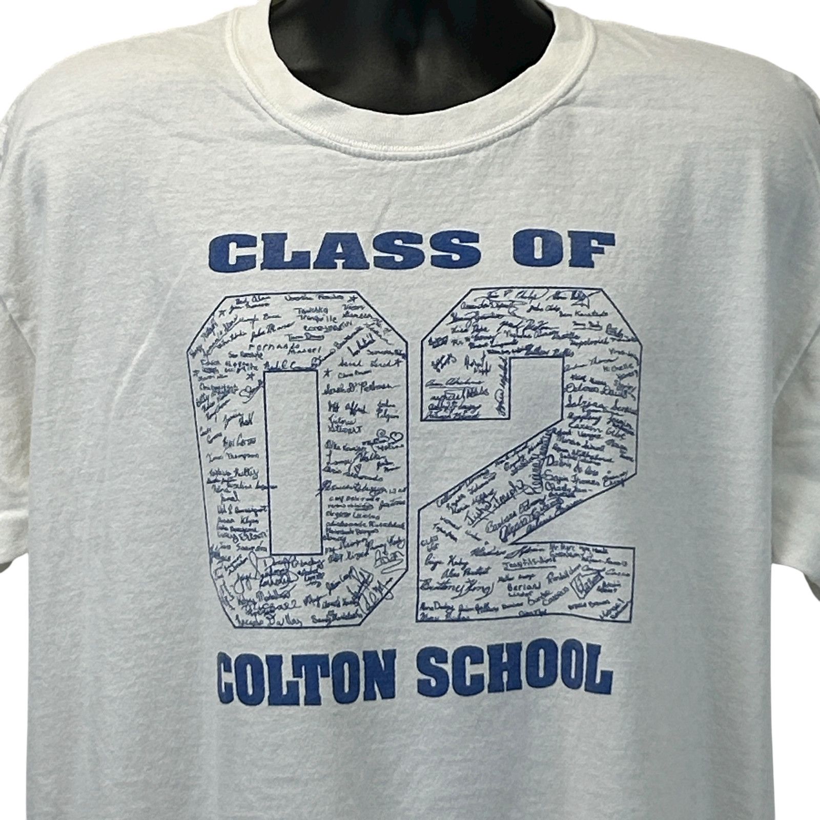 Gildan Vintage Y2Ks 2002 Colton High School T Shirt XL X-Large Size US XL / EU 56 / 4 - 1 Thumbnail