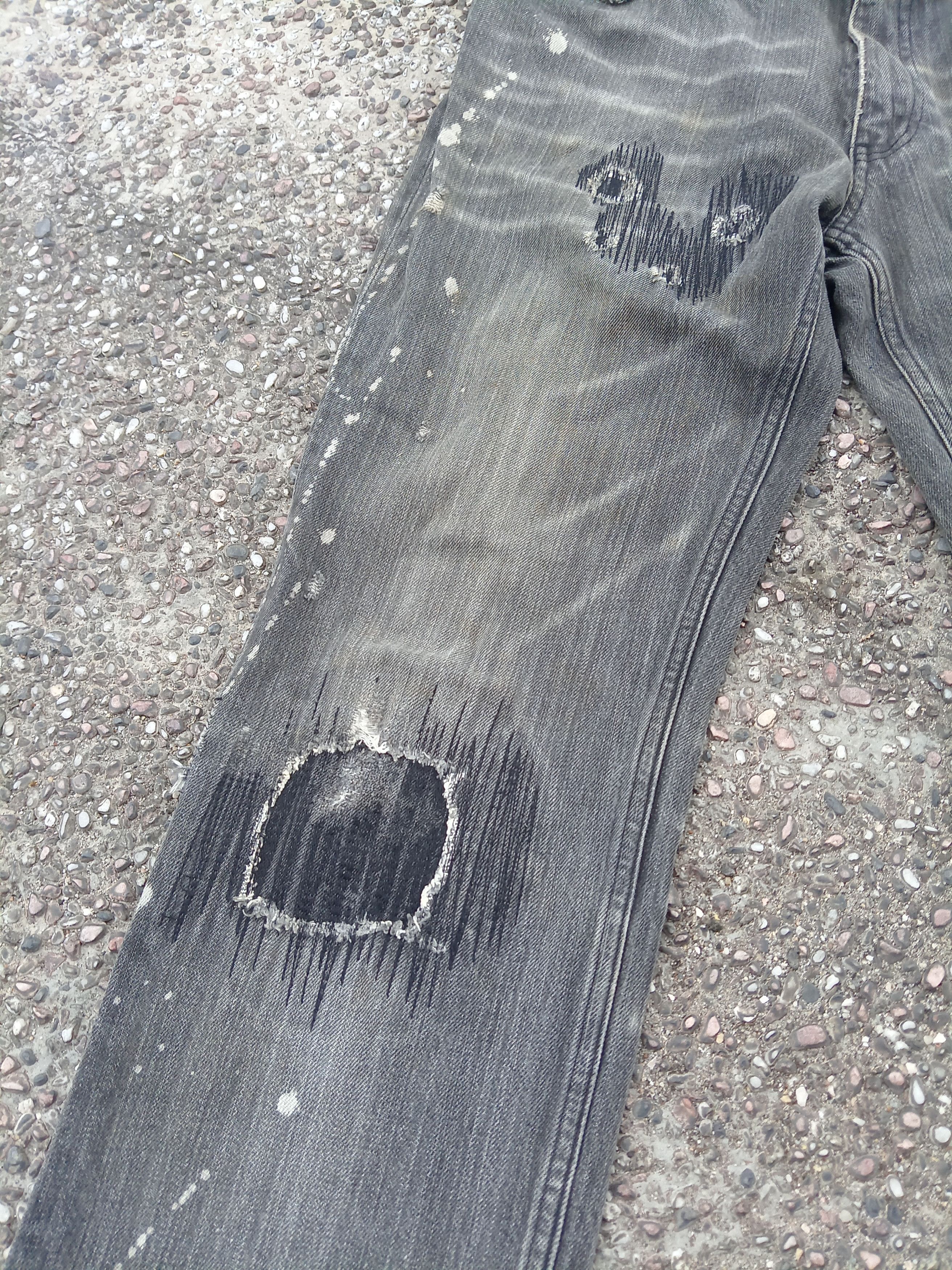 Number (N)ine × Tornado Mart Japanese Brand Zero Sail Distressed Black Denim Jeans Size US 30 / EU 46 - 6 Thumbnail