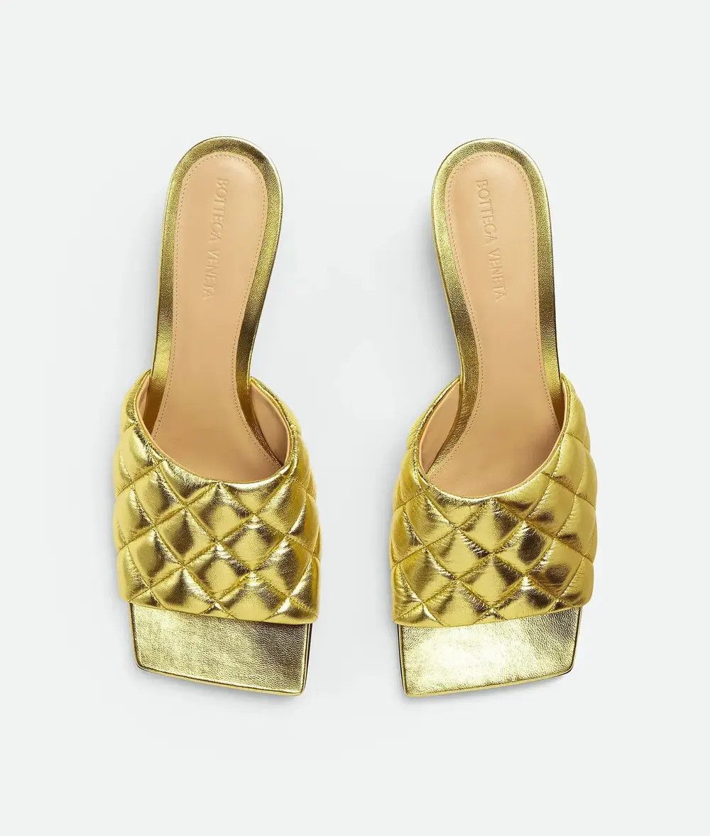 Bottega Veneta o1n1vont1225 Padded Sandal Mules in Gold Size US 6 / IT 36 - 4 Thumbnail