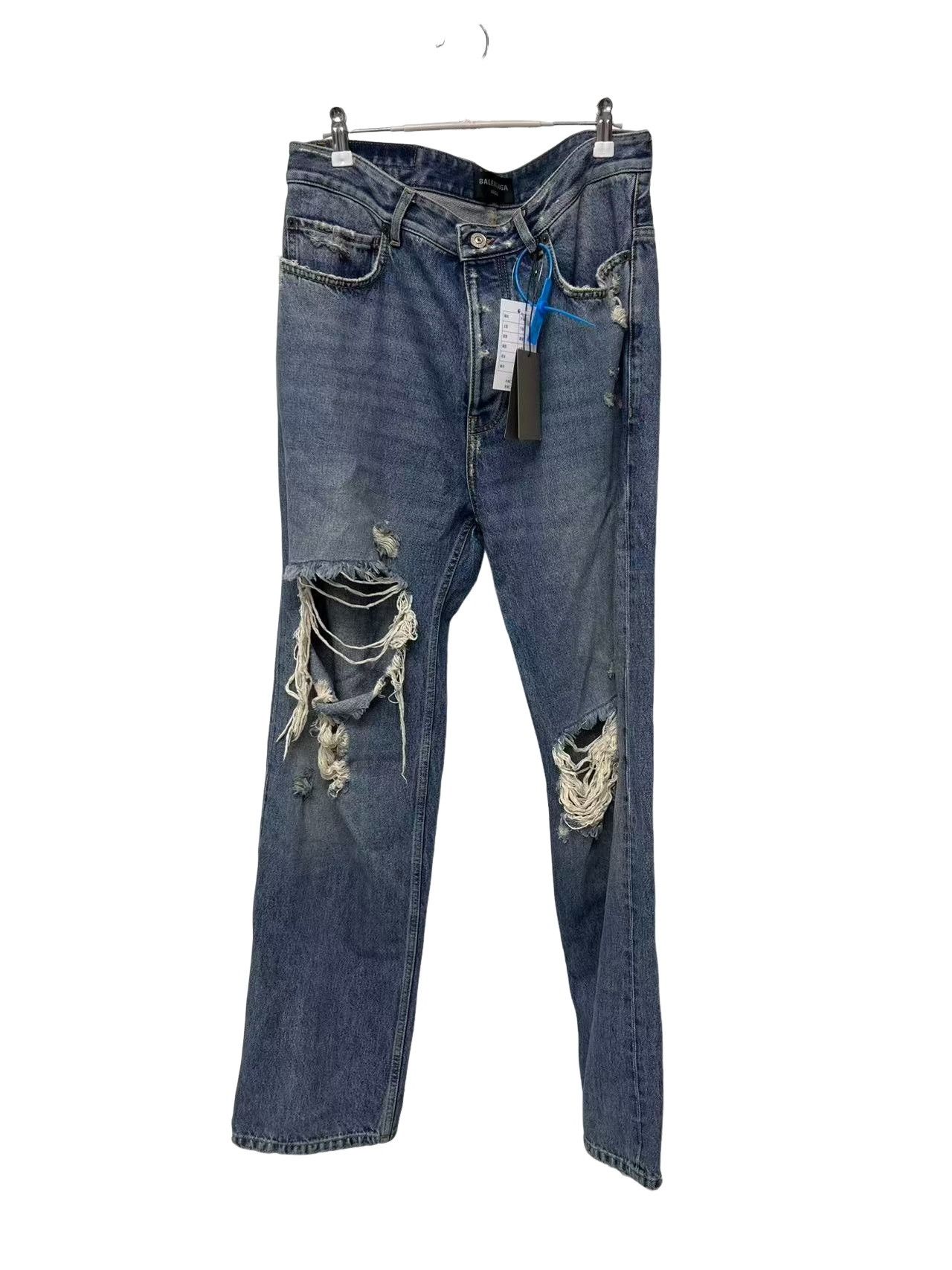 Balenciaga Balenciaga Distressed Straight Leg Denim Jeans S Size US 30 / EU 46 - 1 Thumbnail