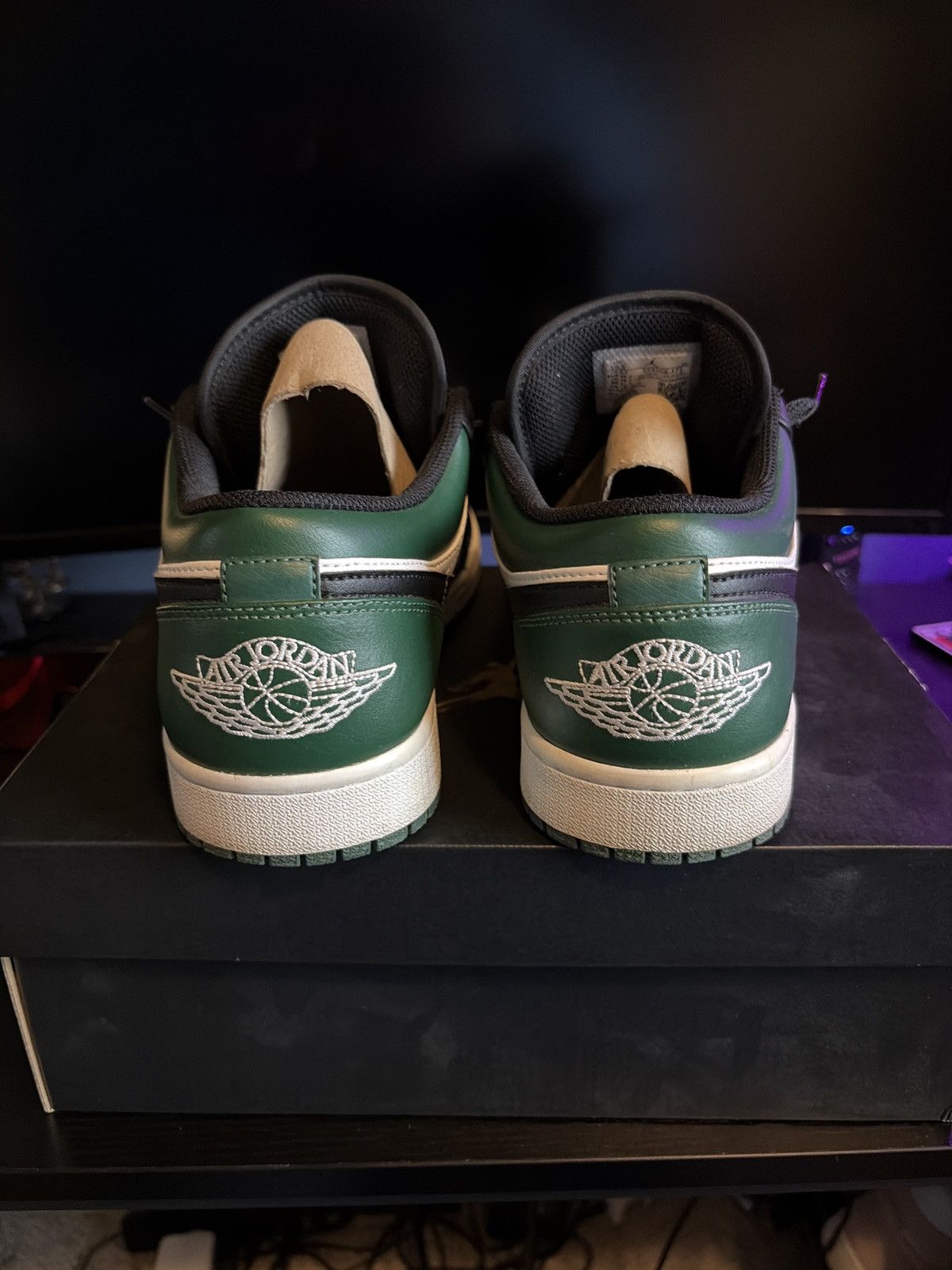 Jordan Brand Jordan 1 low green toe Size US 10.5 / EU 43-44 - 4 Thumbnail