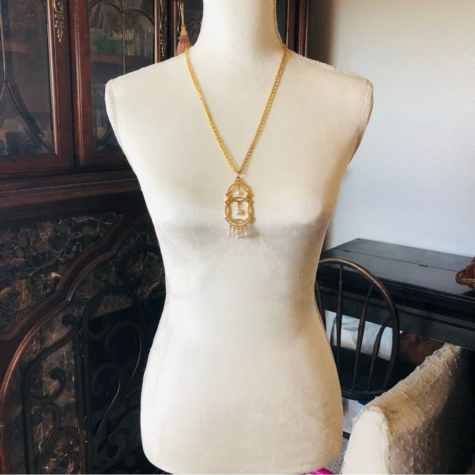 Vintage Vintage 80s gold braided chain Pearl medallion necklace Size ONE SIZE - 3 Thumbnail