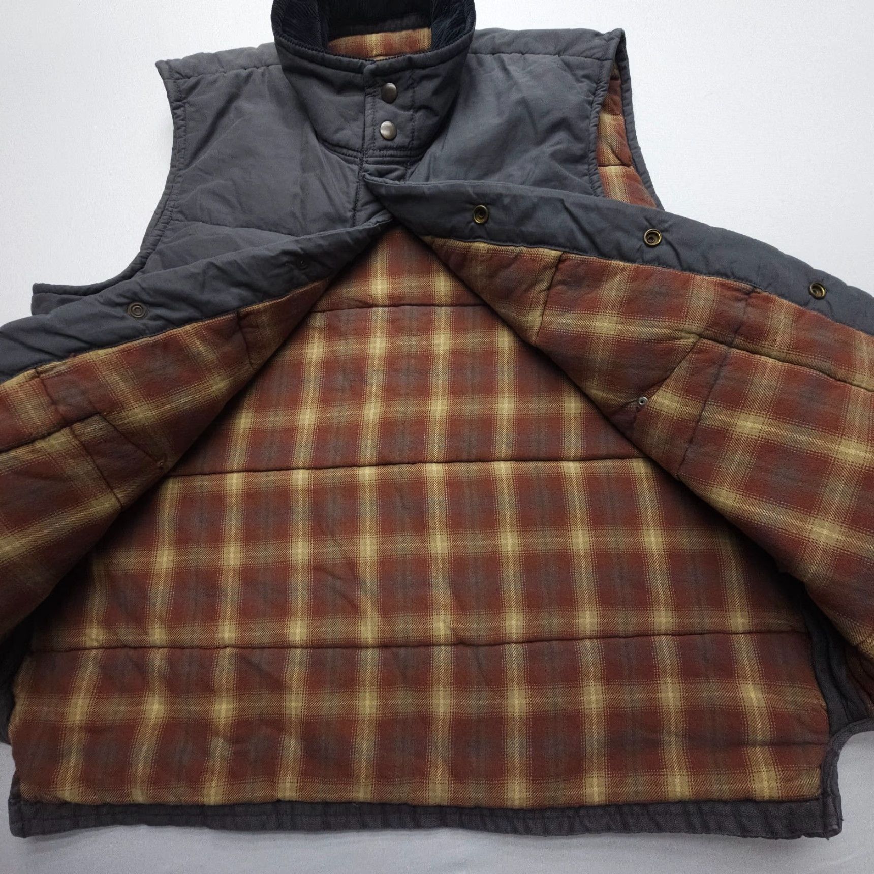 Old Navy VINTAGE Old Navy Vest Mens XL Plaid Flannel Lined Corduroy Collar Y2K 2006 Size US XL / EU 56 / 4 - 7 Thumbnail