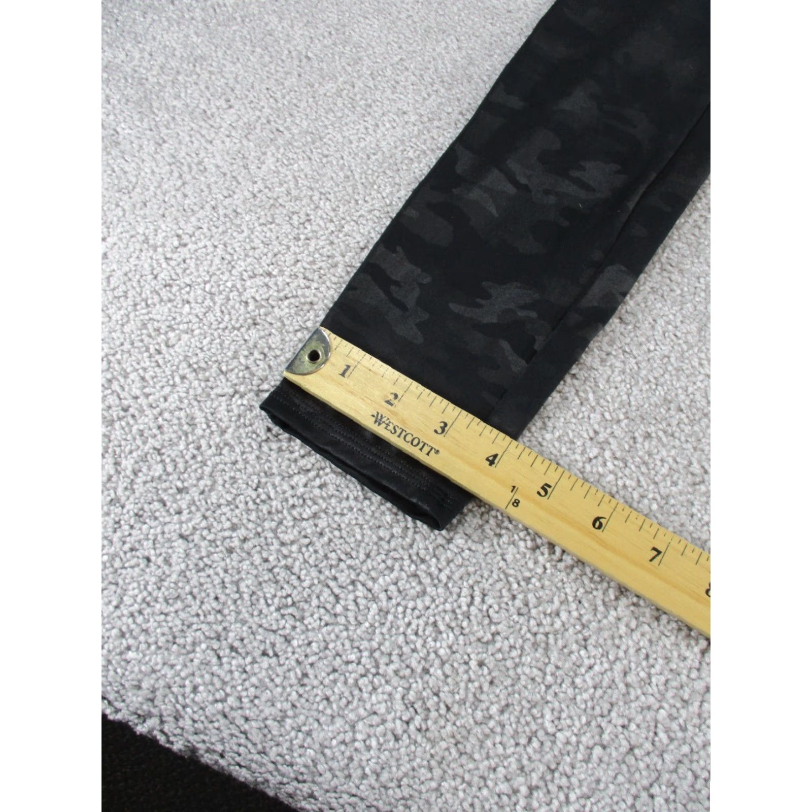Spanx VINTAGE Spanx Leggings Womens Large Activewear Casual Travel Yoga Gym & Training Black Camouflage 2010s Womens Size 36" / US 14 / IT 50 - 4 Thumbnail