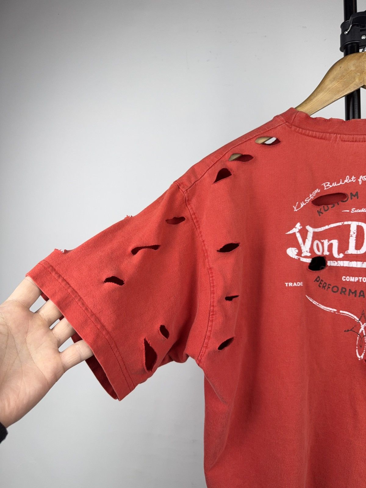 Von Dutch Von Dutch Faded Distressed Logo T Shirt Y2K Biker Grunge XL Size US XL / EU 56 / 4 - 16 Thumbnail