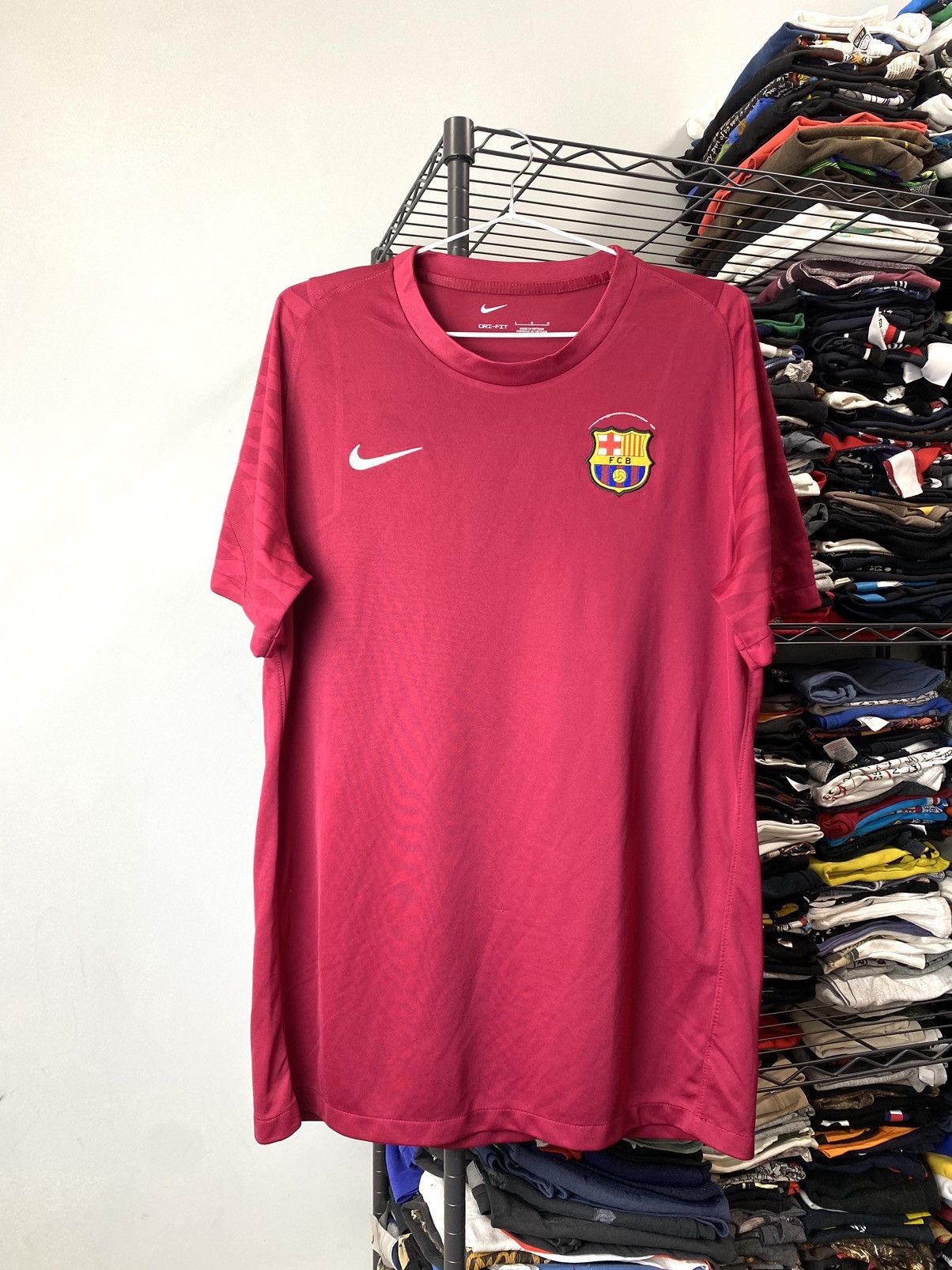 Nike Vintage Nike Barcelona Soccer Jersey T Shirt Size US L / EU 52-54 / 3 - 1 Thumbnail