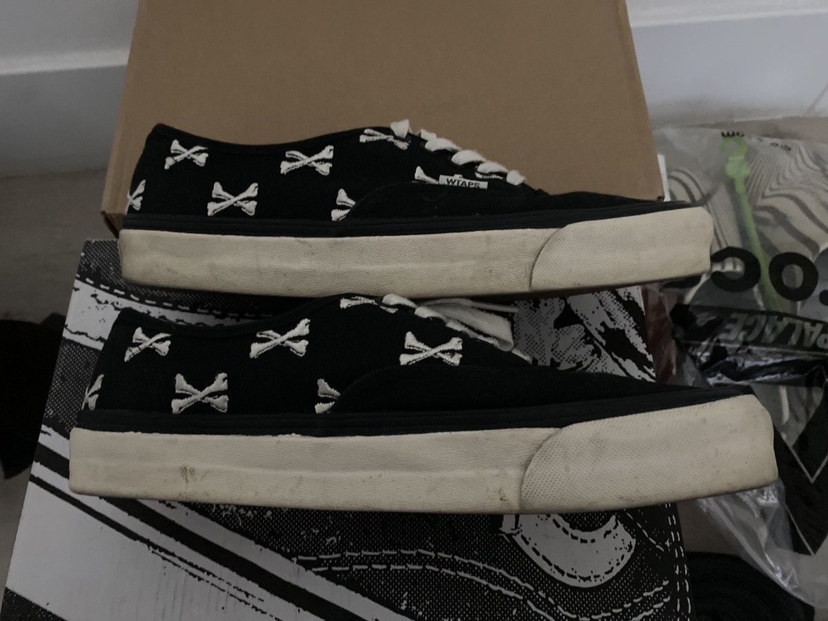 Vans × Wtaps 2016 Wtaps x OG authentic LX ‘Bones’ Size US 9 / EU 42 - 2 Thumbnail
