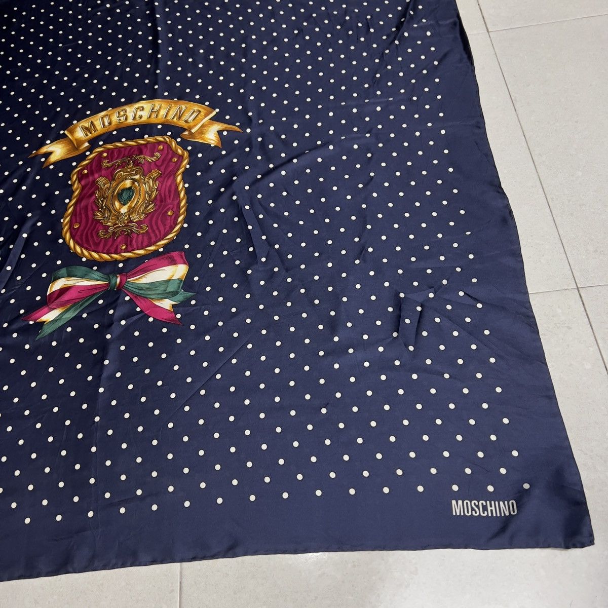 SILK SCARFT MOSCHINO