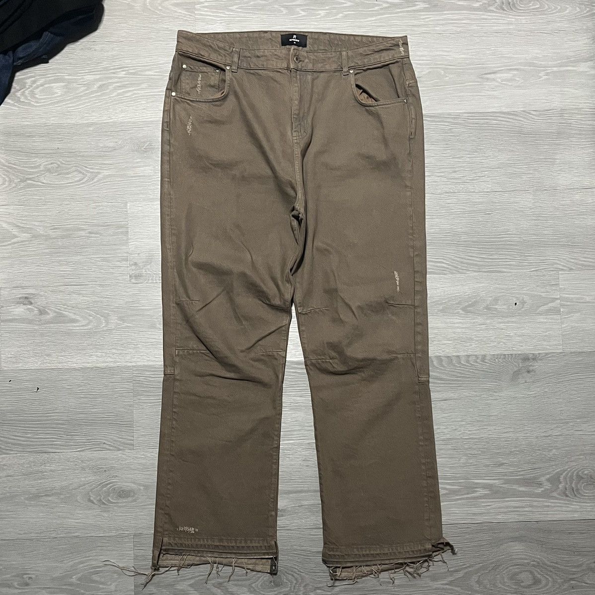 Represent Clo. Represent R2 Stepped Hem Denim Sandstorm Jeans Size US 38 / EU 54 - 1 Thumbnail