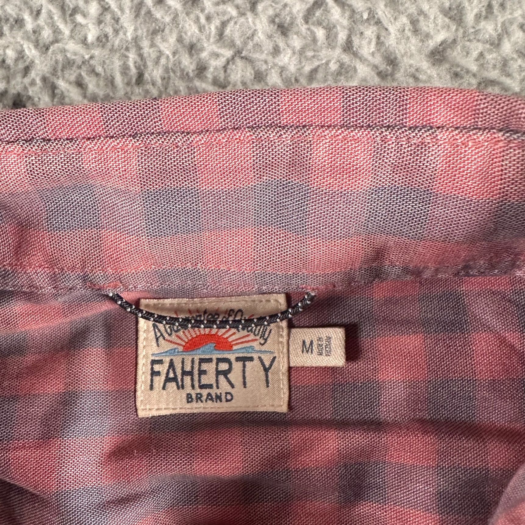 Faherty Faherty Shirt Men’s Medium Blue Pink Check Button Down Long Sleeve Performance Size US M / EU 48-50 / 2 - 3 Thumbnail