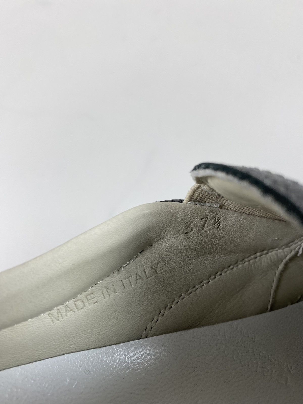 Maison Margiela New! Maison Margiela ladies slip on meds shoes size 37.5 Size US 7.5 / IT 37.5 - 14 Thumbnail