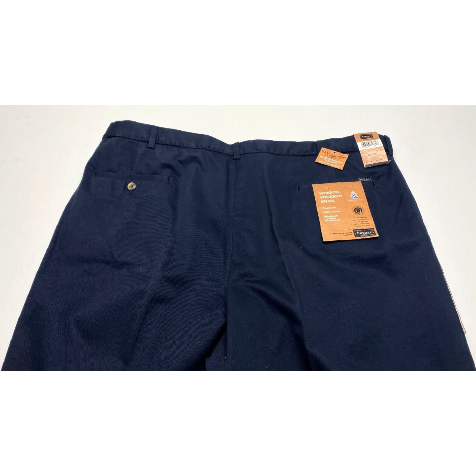 Haggar NWT Haggar Pants Mens 44x25 Khaki Navy Pleated Comfort Waistband Work To Weekend 7706 Size US 44 / EU 60 - 6 Thumbnail