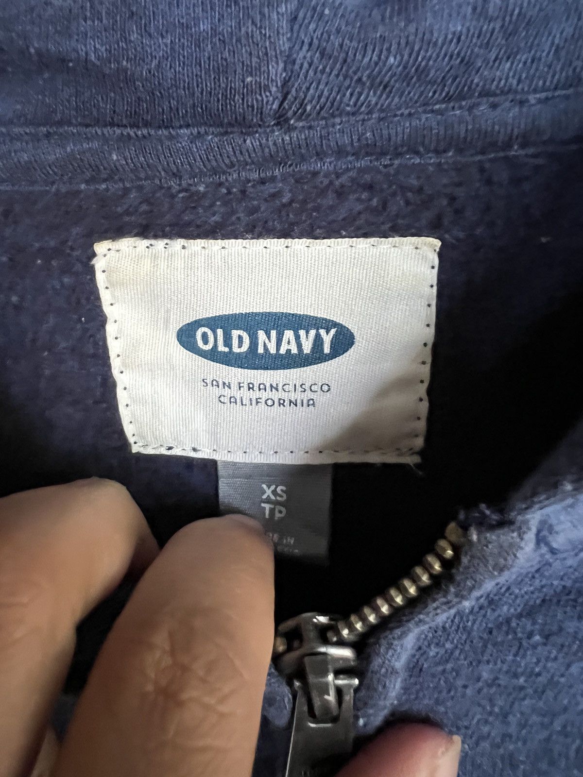 Old Navy Old Navy Spell Out Hoodies Size US XS / EU 42 / 0 - 4 Thumbnail