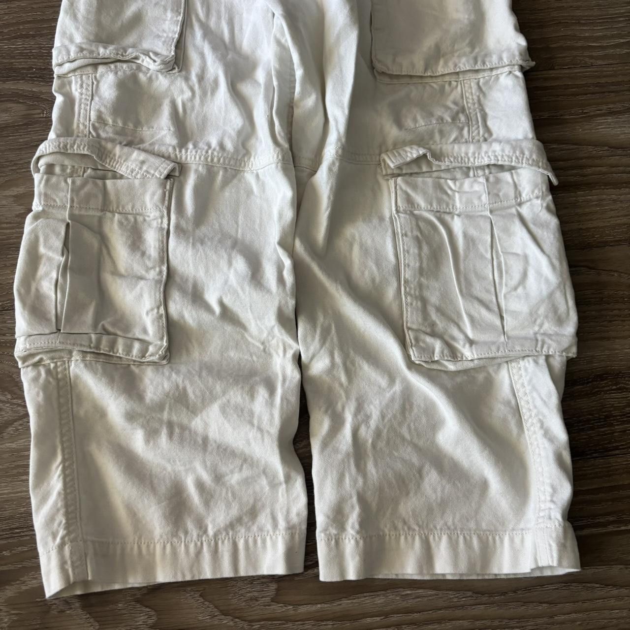 Vintage Crazy Vintage Y2K/2000s White Skater Cargo Pants! Size US 26 / EU 42 - 6 Thumbnail